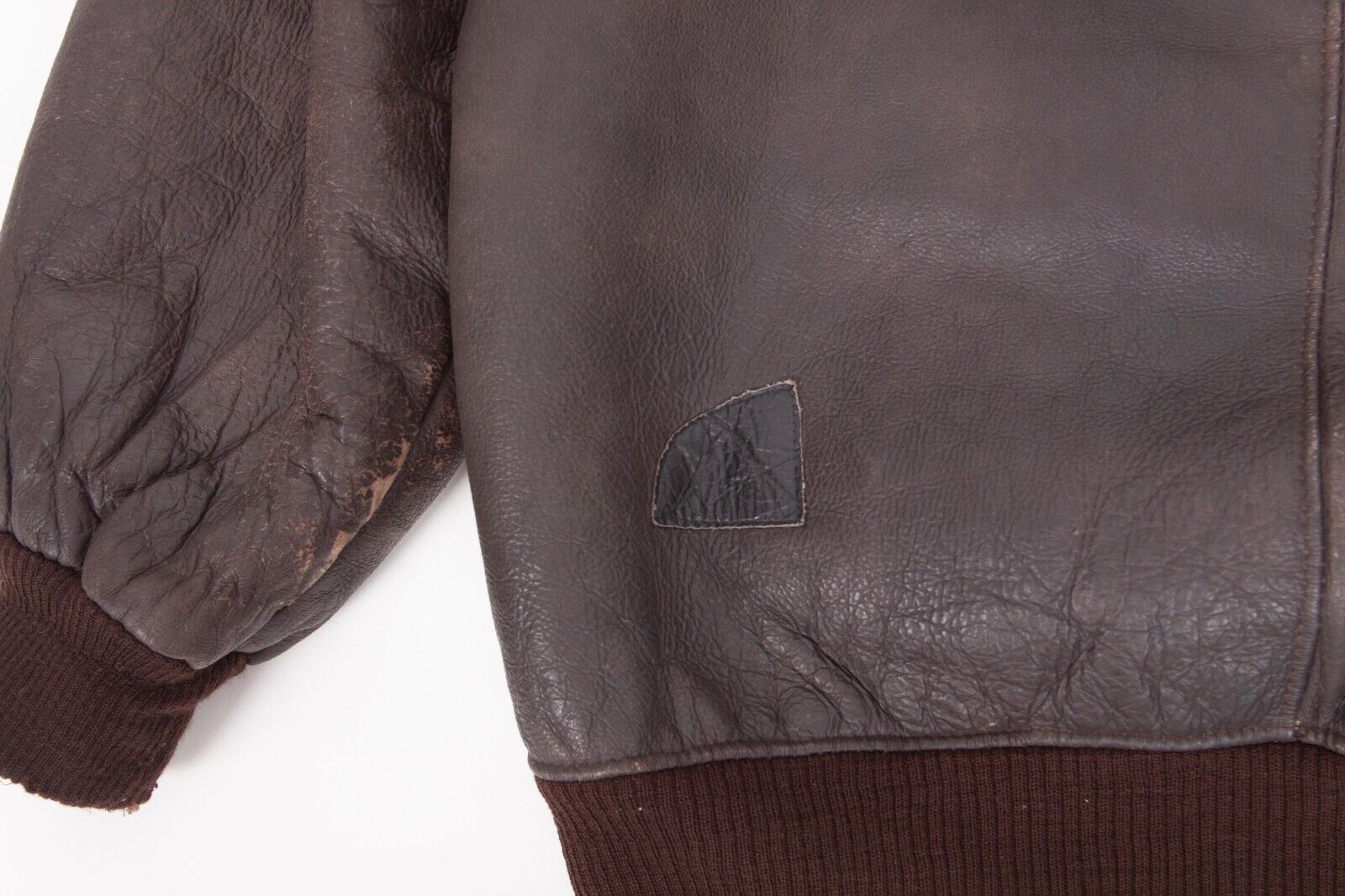 Vintage Vintage US Army B6 Shearling Bomber Jacket Airforce Leather Size US L / EU 52-54 / 3 - 14 Thumbnail