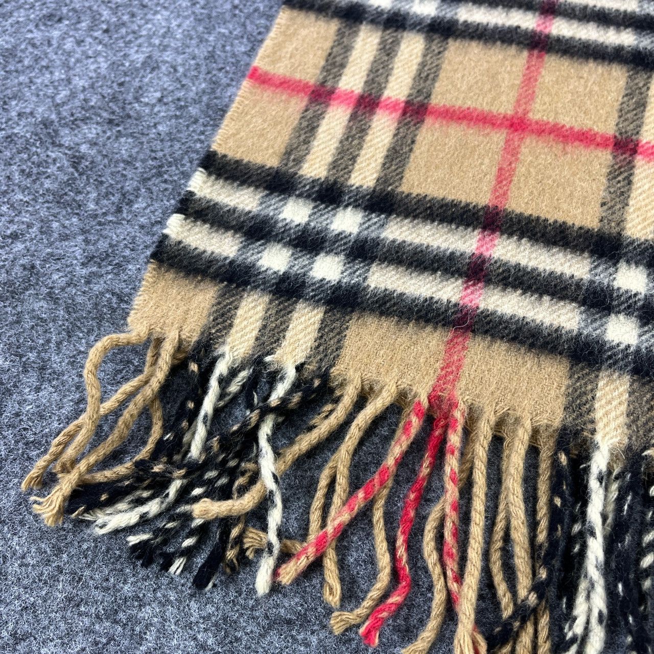 Burberry × Vintage Burberry Nova Check Scarf / Muffler / Neckwear - T107 Size ONE SIZE - 7 Thumbnail