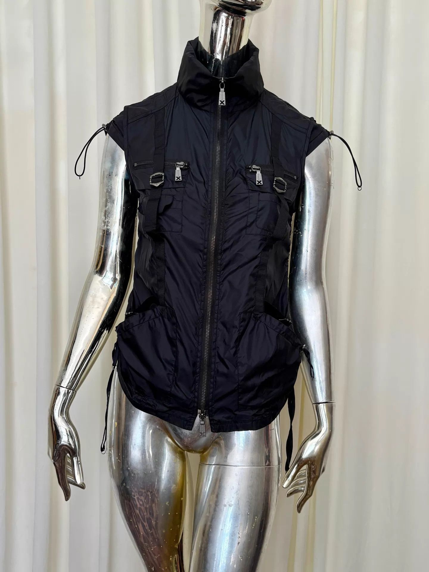 John Richmond Richmond Vintage Sleeveless Vest 42 Adjustable Hood Nylon Size M / US 6-8 / IT 42-44 - 2 Thumbnail