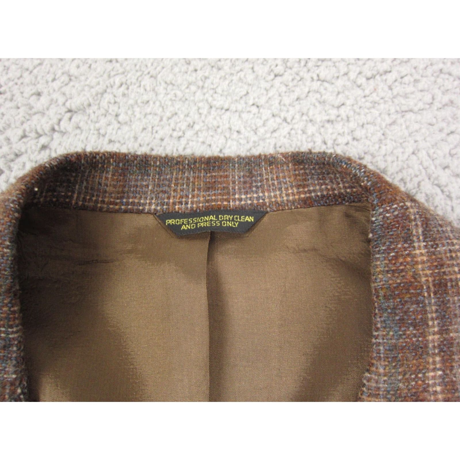 Palace VINTAGE Palace Clothiers Blazer Jacket Mens 44 Brown Tweed Plaid 80s 90s Sports Coat Two-Button Front Mid-Length Regular Fit Mens Size 44R - 3 Thumbnail