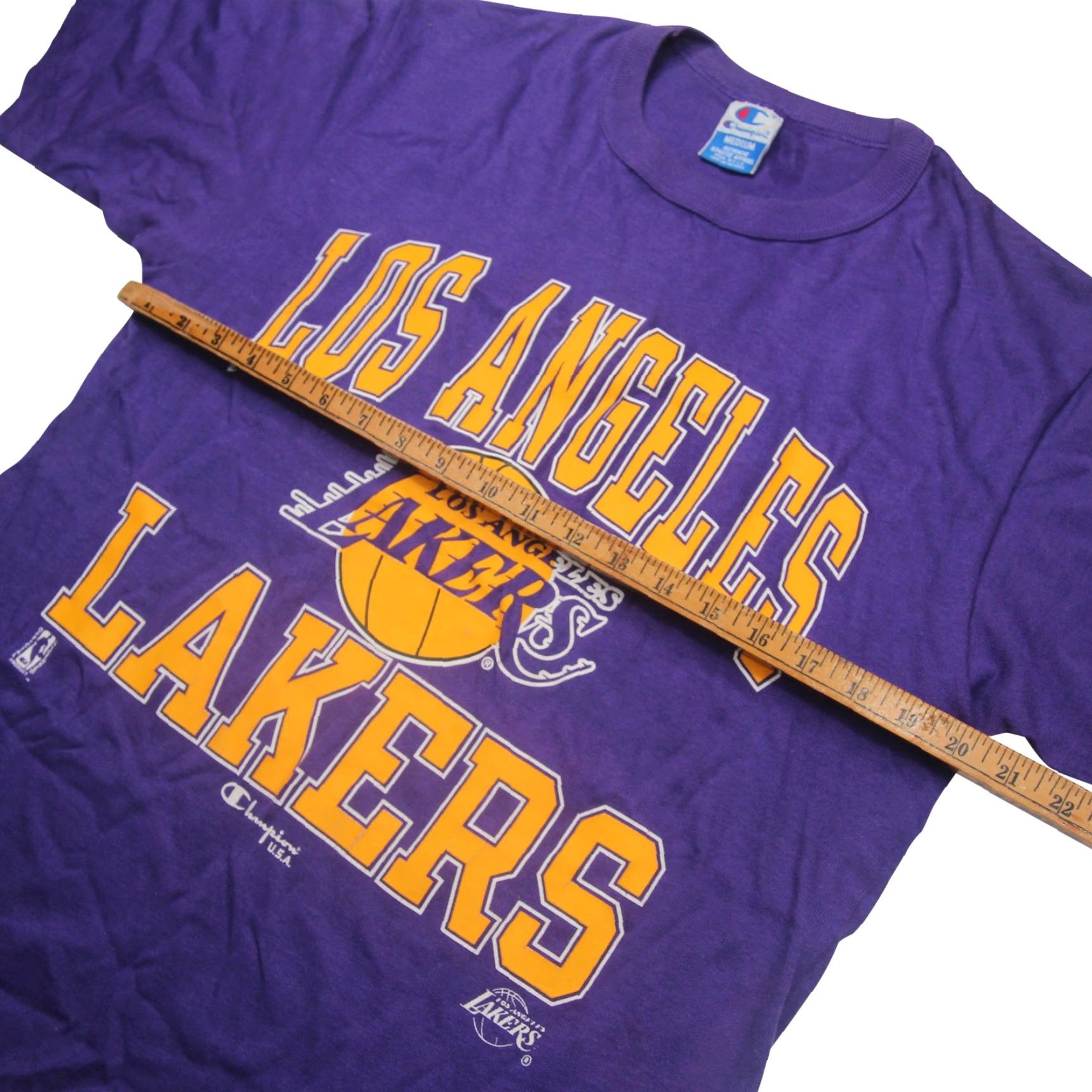 Champion VINTAGE Champion Los Angeles Lakers Shirt Mens Medium Purple T-Shirt Size US M / EU 48-50 / 2 - 5 Thumbnail