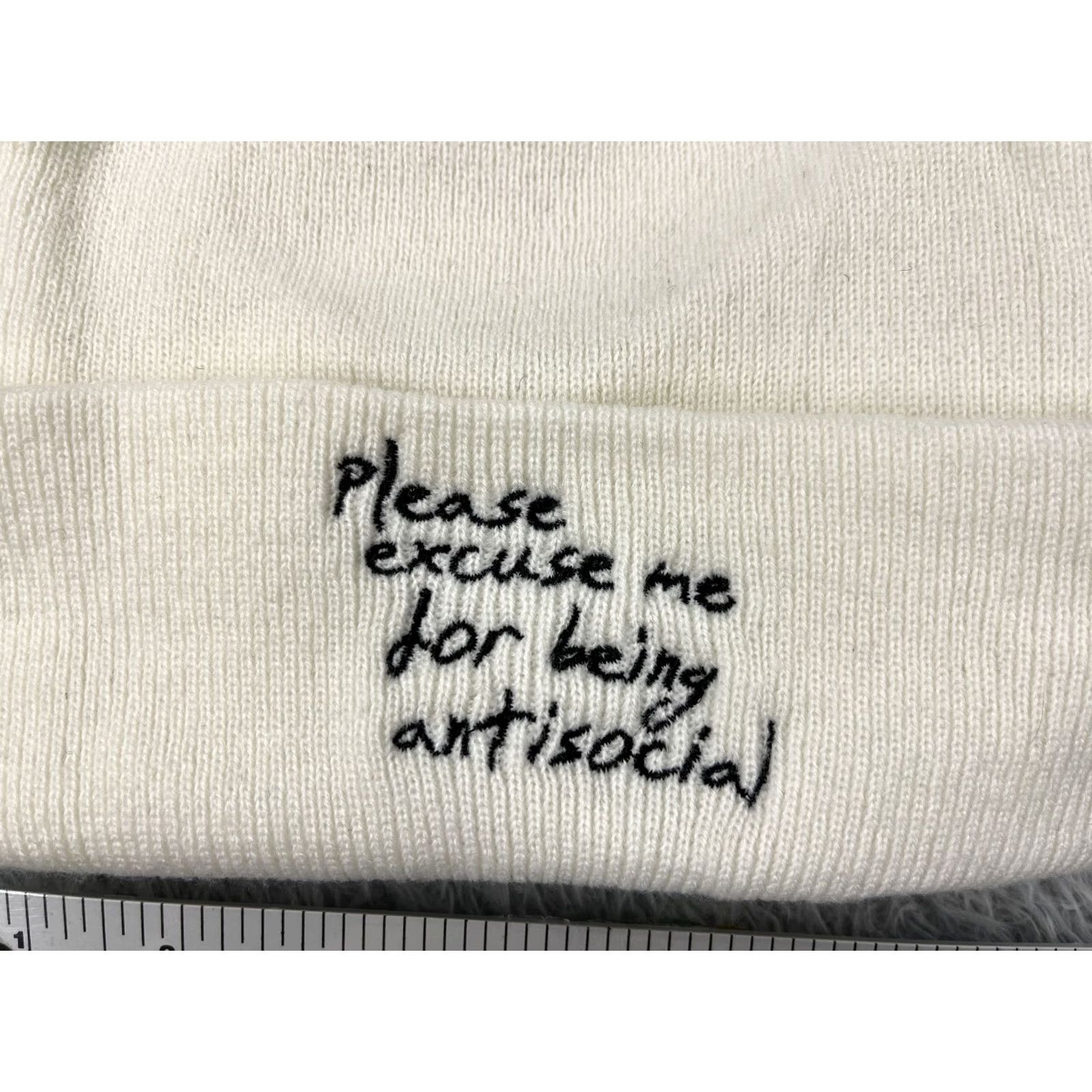 Vintage Roddy Ricch Beanie Adult White Acrylic Knit Hat One Size Unisex Size ONE SIZE - 2 Thumbnail