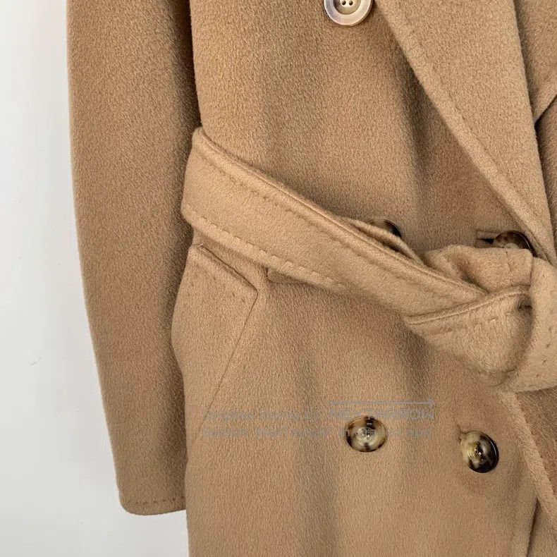 Max Mara Max Mara Brown Sheep Wool Lapel Double Breasted Belted Coa Size XS / US 0-2 / IT 36-38 - 4 Thumbnail