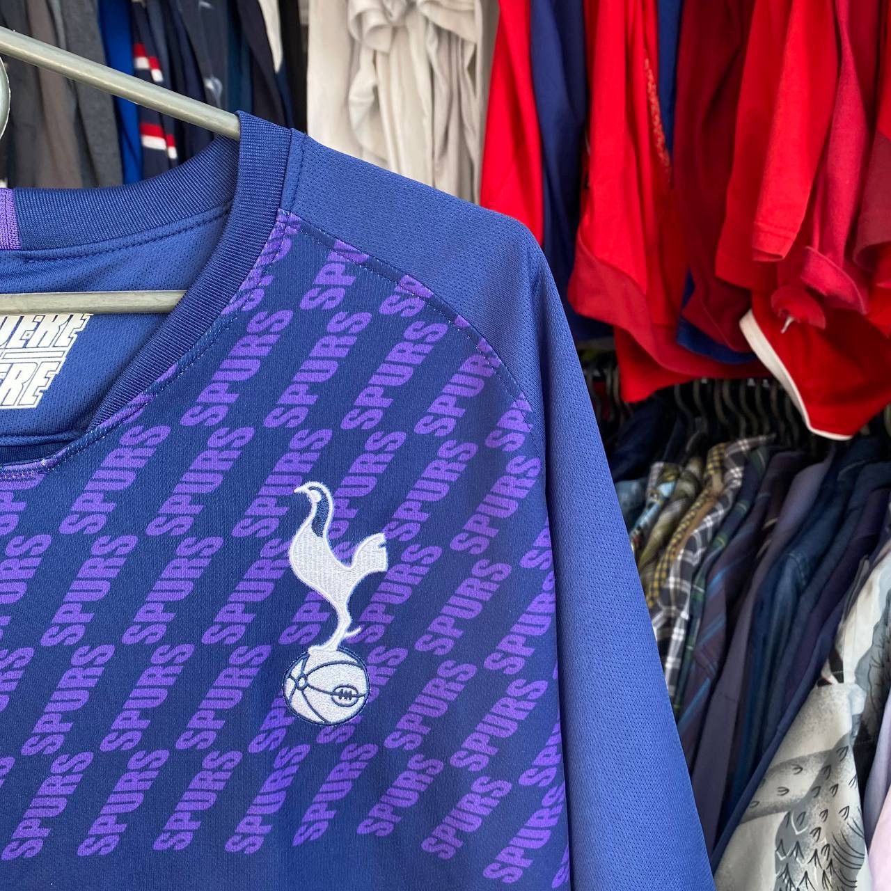 Nike × Vintage Mens Nike FC Tottenham AIA rare purple soccer jersey Size US XL / EU 56 / 4 - 5 Thumbnail