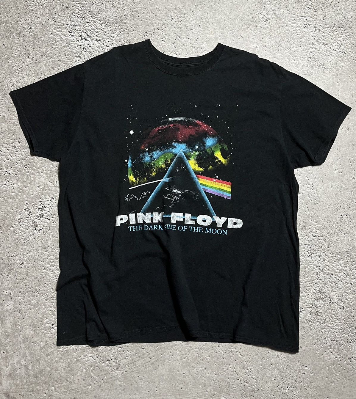 Band Tees × Pink Floyd × Vintage Vintage Pink Floyd Dark Side Of The Moon Band T-shirt tee Size US XXL / EU 58 / 5 - 1 Thumbnail