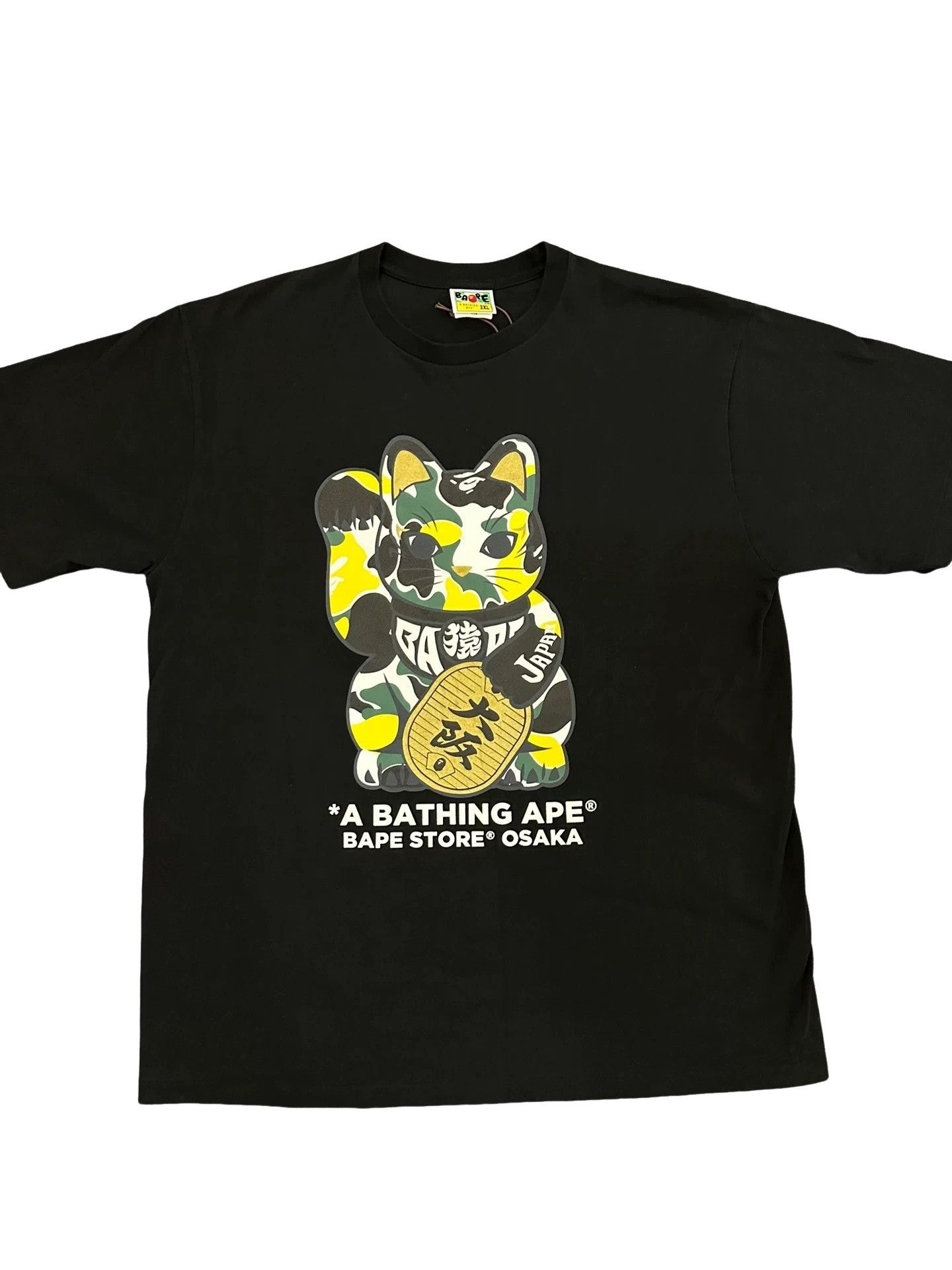 Bape A Bathing Ape Osaka Maneki-Neko T-Shirt Size XXL Size US XXL / EU 58 / 5 - 1 Thumbnail