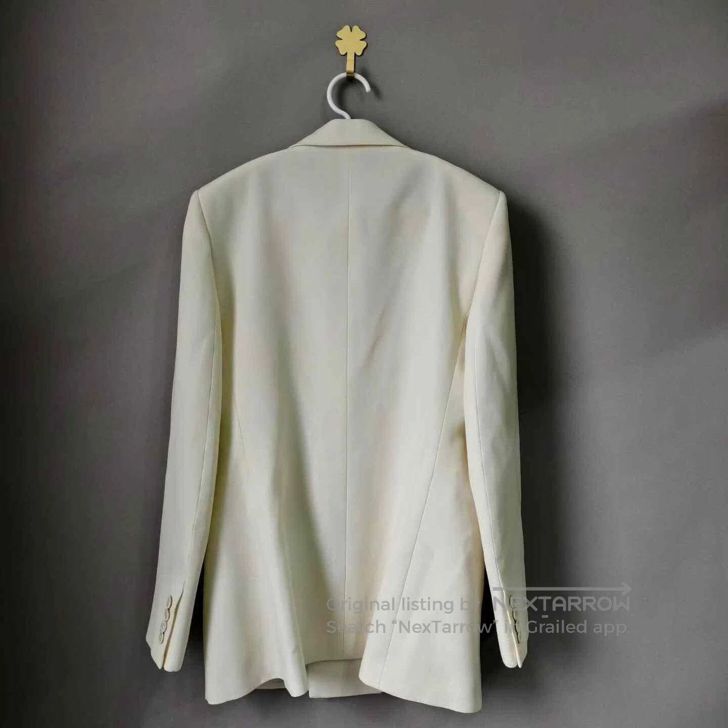 Saint Laurent Paris Yves Saint Laurent Beige Wool Blazer. Size S / US 4 / IT 40 - 2 Thumbnail