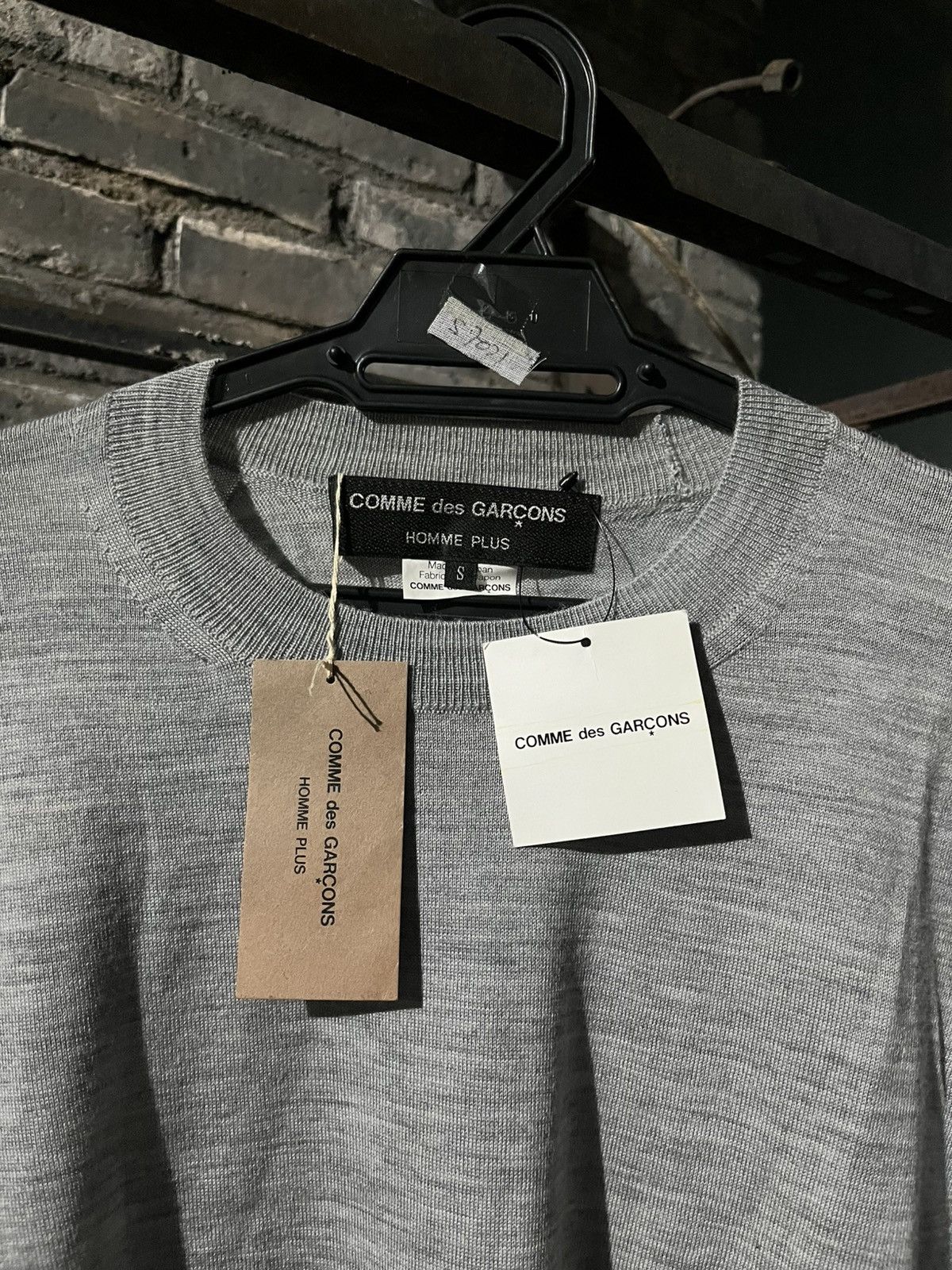 Comme des Garcons Homme Plus Comme des Garçons Homme Plus Shoulder Cutout Knit Size US S / EU 44-46 / 1 - 2 Thumbnail