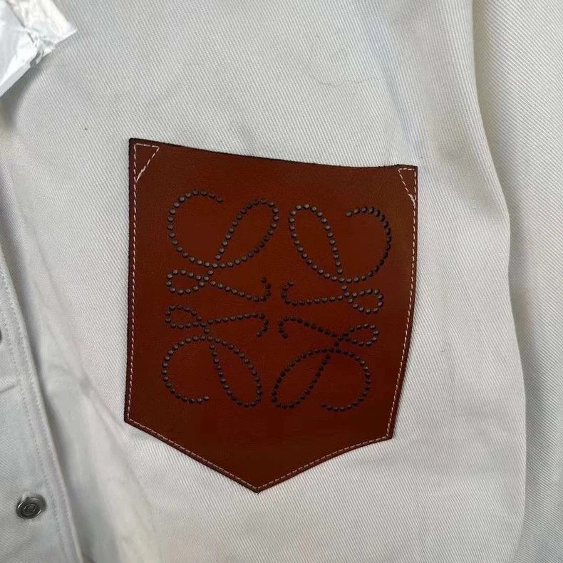 Loewe loewe Pocket embroidered logo denim shirt 2506-Nextarrow Size XXS / US 00 / IT 34 - 4 Thumbnail
