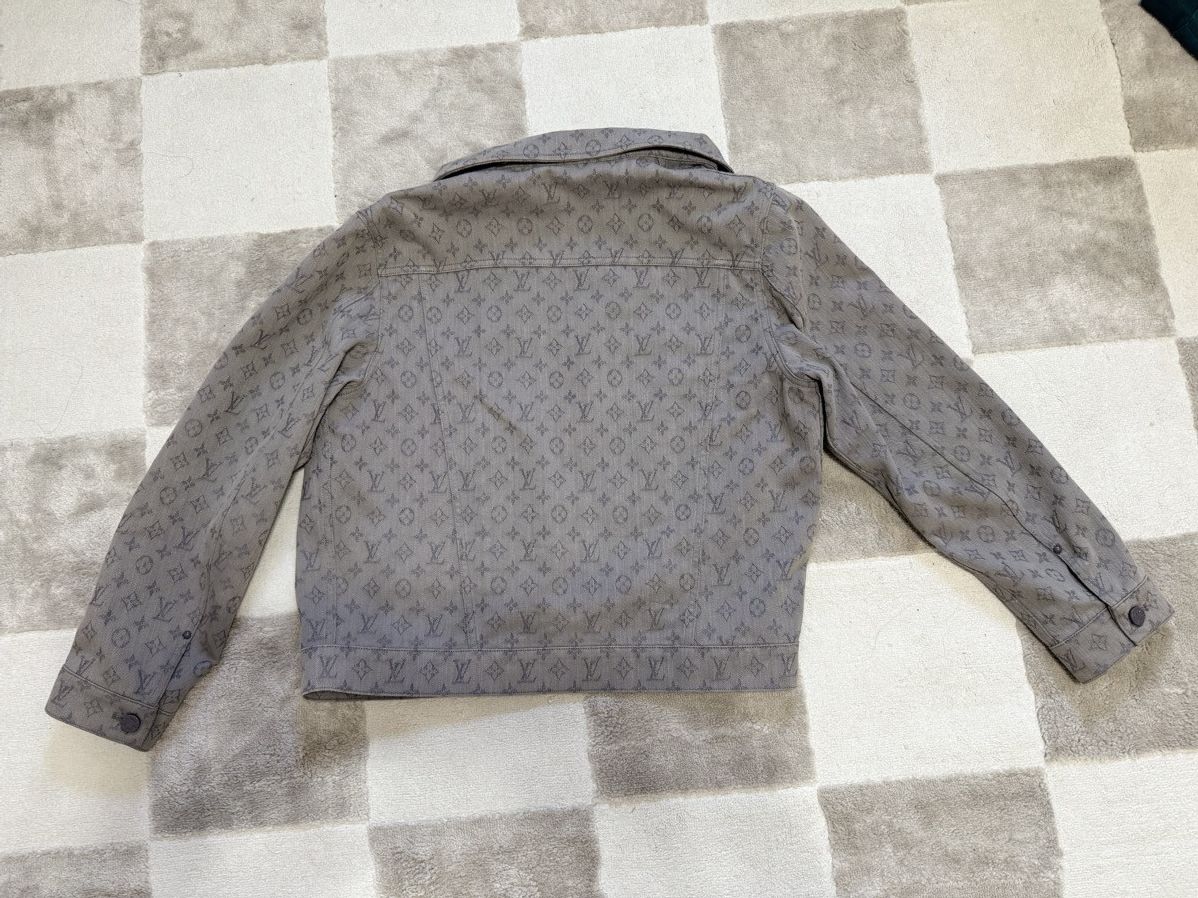 Louis Vuitton Louis Vuitton Monogram Grey Denim Trucker Jacket Size US M / EU 48-50 / 2 - 3 Thumbnail