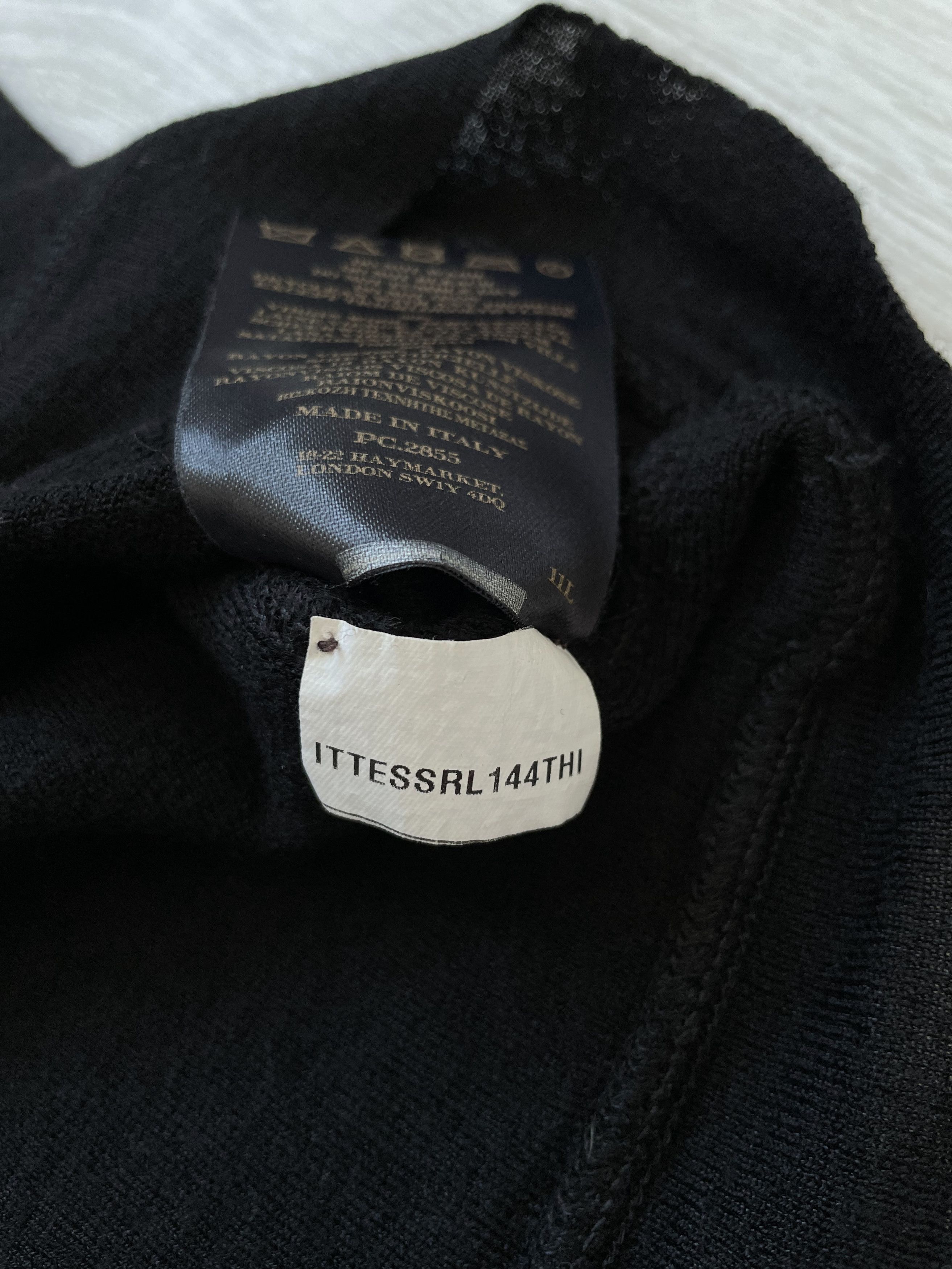 Burberry Rare Burberry T Shirt Wool Viscose Luxury Size S / US 4 / IT 40 - 7 Thumbnail