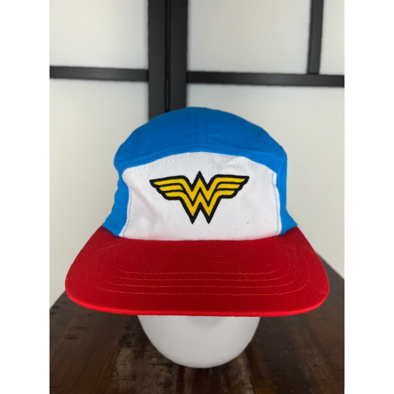 Vintage Wonder Woman Hat Cap Strap Back Adult One Size Blue Red 100% Cotton 5 Panel DC Comics Size ONE SIZE - 2 Thumbnail
