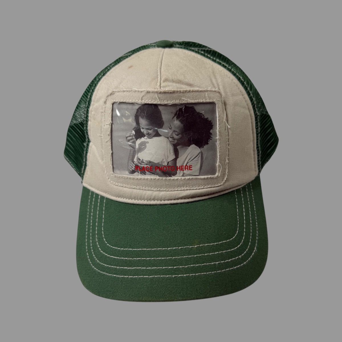 Vintage Vintage photograph trucker hat Size ONE SIZE - 3 Thumbnail