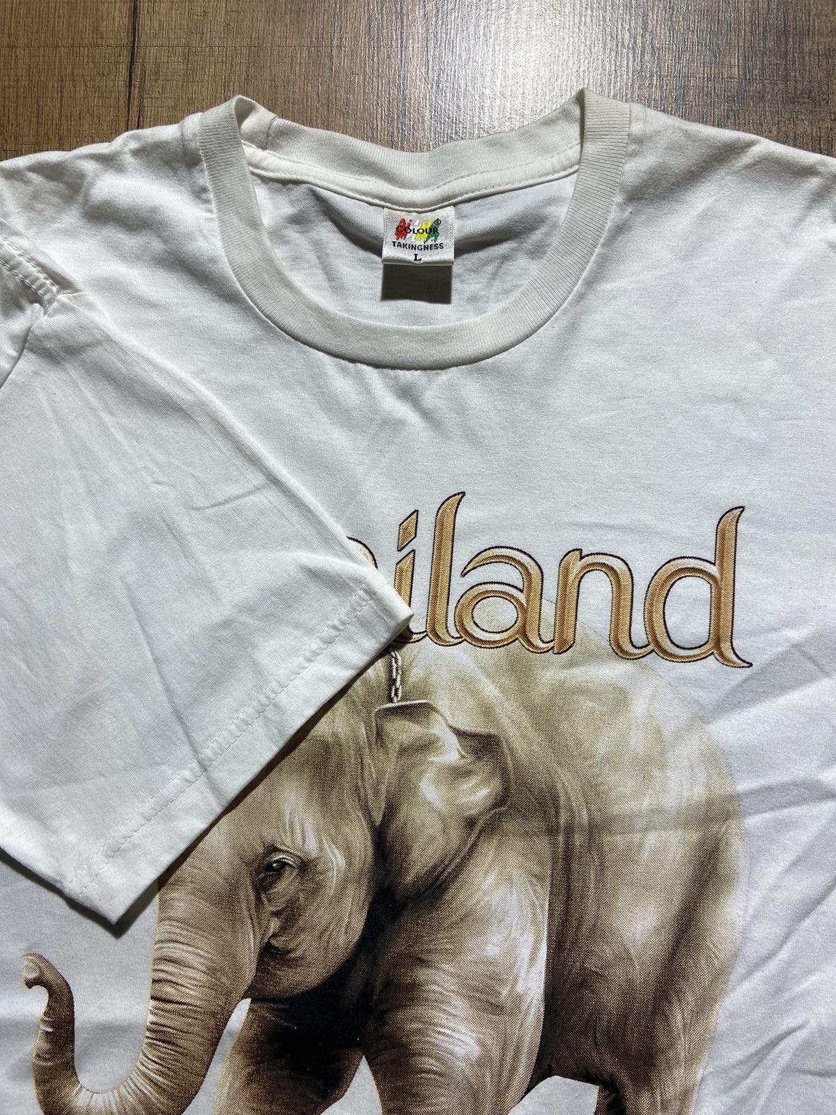 Other Thailand Y2K baby elephant tee Size US L / EU 52-54 / 3 - 4 Thumbnail