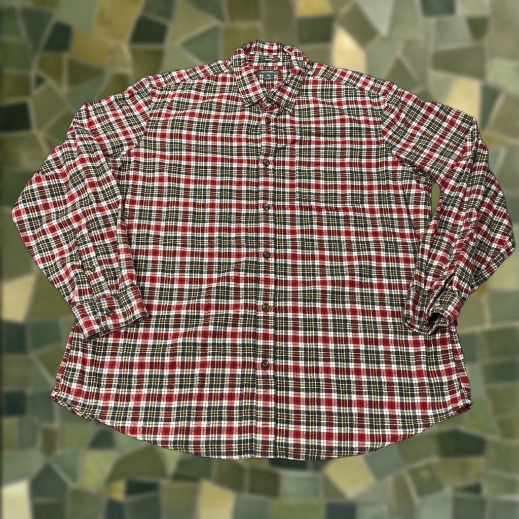 Eddie Bauer Eddie Bauer Shirt Mens XL Red Plaid Flannel Button-Down Long Sleeve Relaxed Fit Size US XL / EU 56 / 4 - 1 Thumbnail