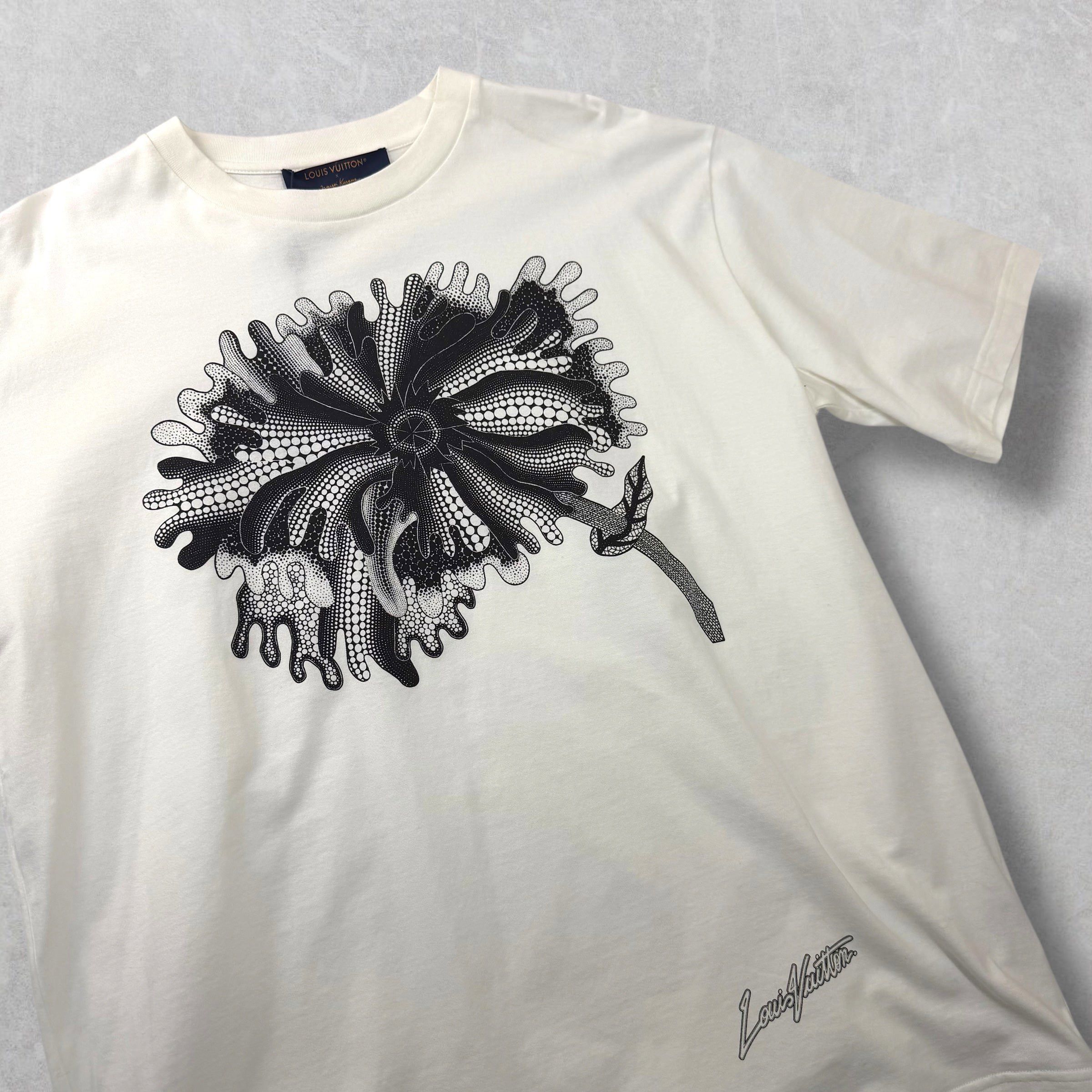 Louis Vuitton LV x Yayoi Kasuma Psychedelic Flower Tee XXL Size US XXL / EU 58 / 5 - 2 Thumbnail