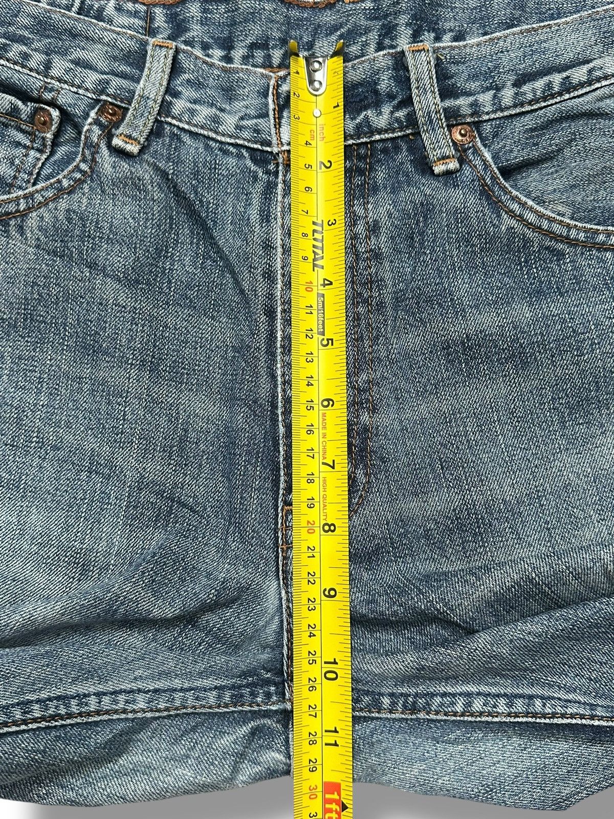 Levi's Levi's 502 Regular Fit With a Tapered Leg Faded & BlueWash Size US 31 - 20 Thumbnail
