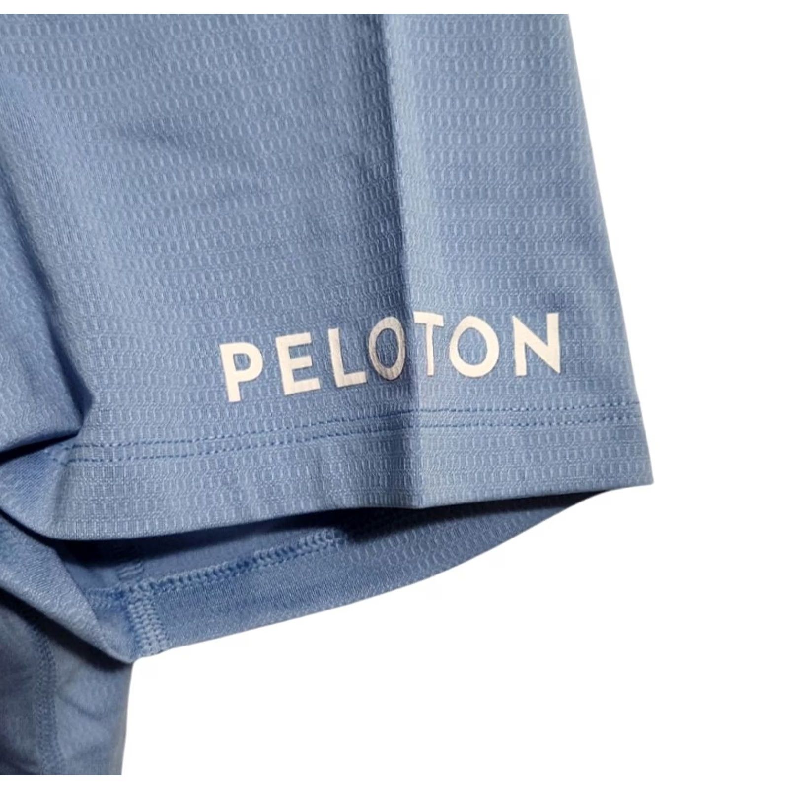 Vintage Peloton Mens XL T-Shirt Short Sleeve Crew Neck Blue Activewear Slim Fit Pullover Tee Shirts Size US XL / EU 56 / 4 - 3 Thumbnail