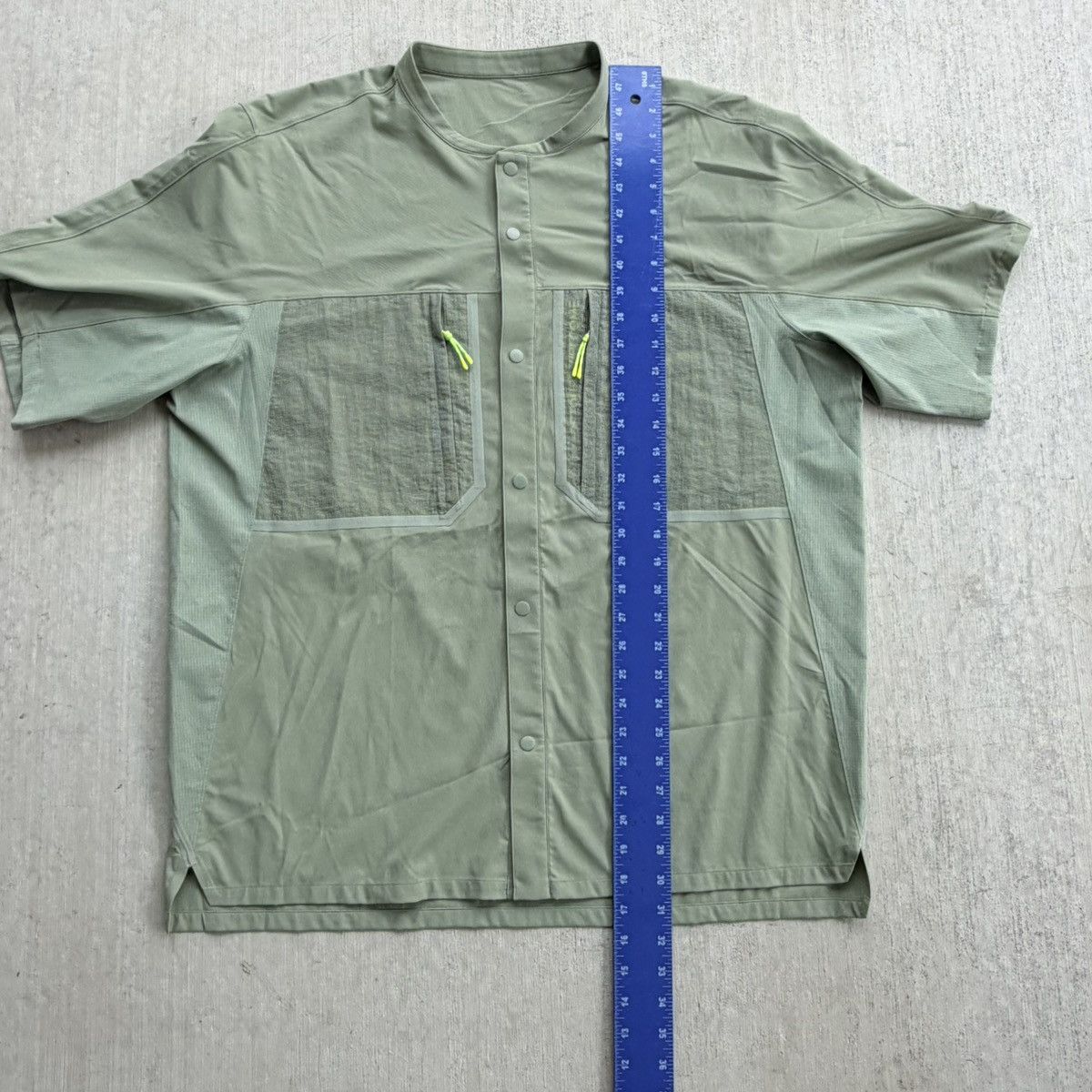 Lululemon Lululemon Water Repellent Hiking Shirt Men Size 2XL Blade Size US XXL / EU 58 / 5 - 7 Thumbnail