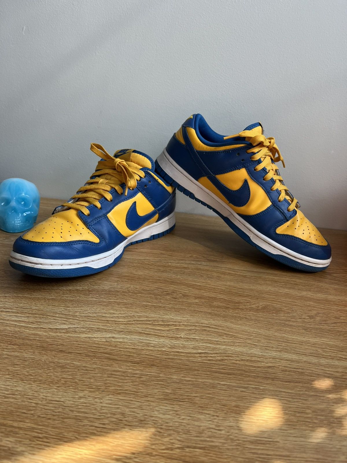 Nike Nike Dunks UCLA edition Size US 10 / EU 43 - 2 Thumbnail
