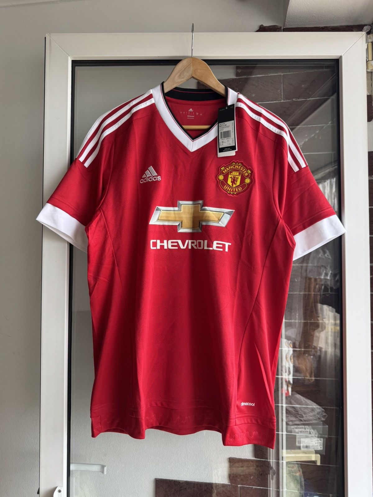 Adidas NEW Adidas Manchester United Home Jersey 2015/2016 Size US L / EU 52-54 / 3 - 5 Thumbnail