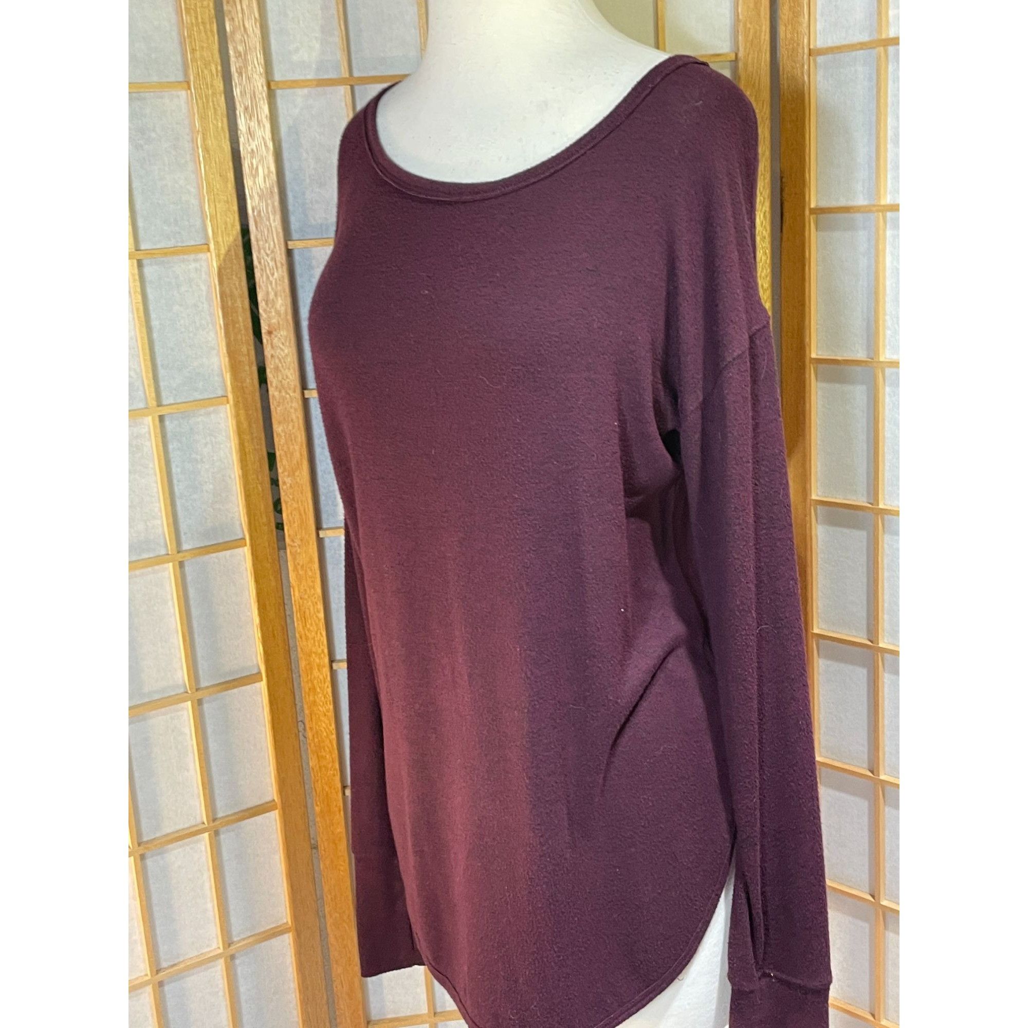 Athleta Athleta XS Maroon/Black Top Size XS / US 0-2 / IT 36-38 - 10 Thumbnail