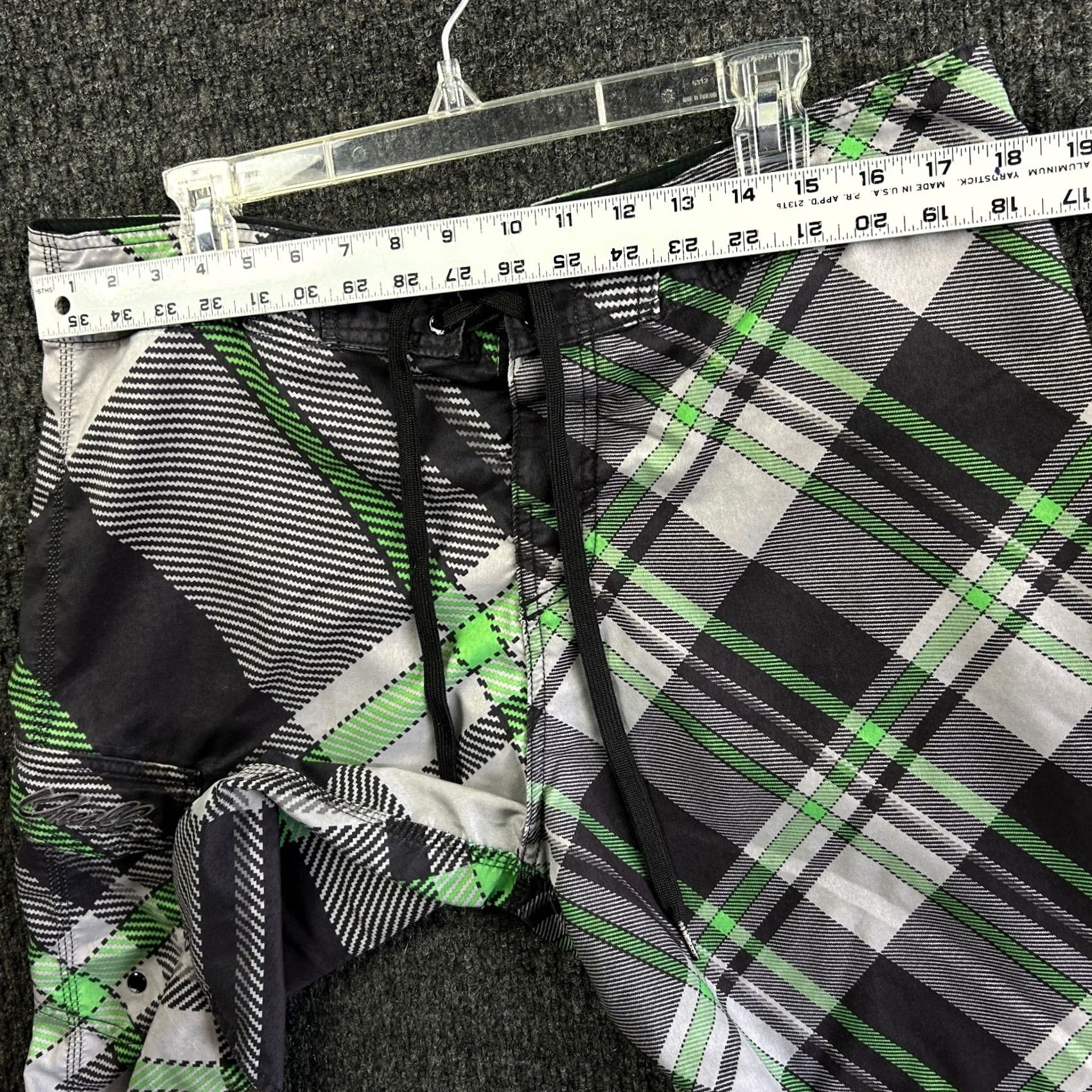 O'Neill VINTAGE O'Neill Boardshorts Swim Trunks 36 Green Black Plaid 90s Y2K Beach Mens Short - Board Shorts, Drawstring, Pockets Size US 36 / EU 52 - 6 Thumbnail