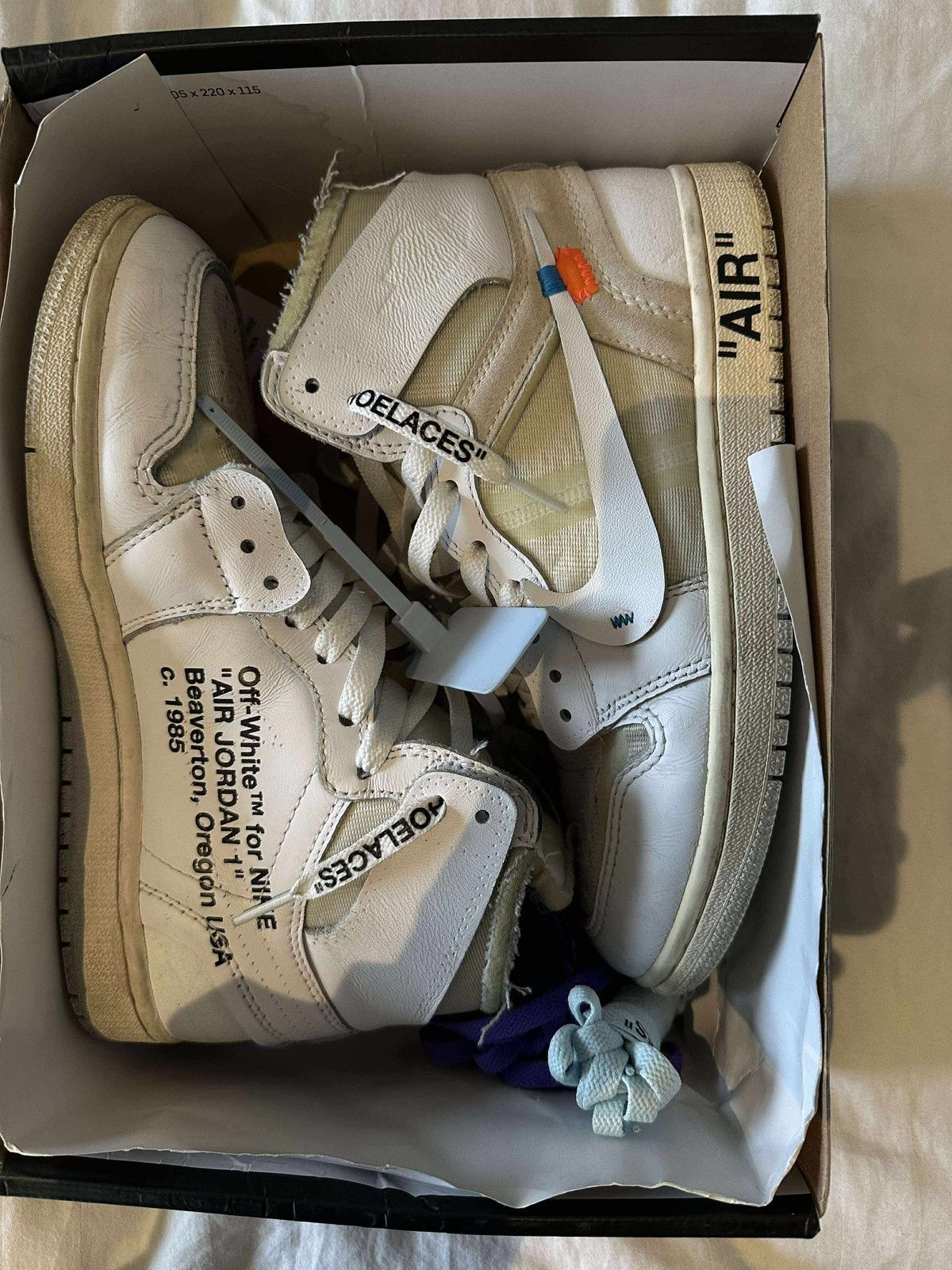Jordan Brand × Off-White Jordan 1 x Off White EU Size US 7 / EU 40 - 5 Thumbnail