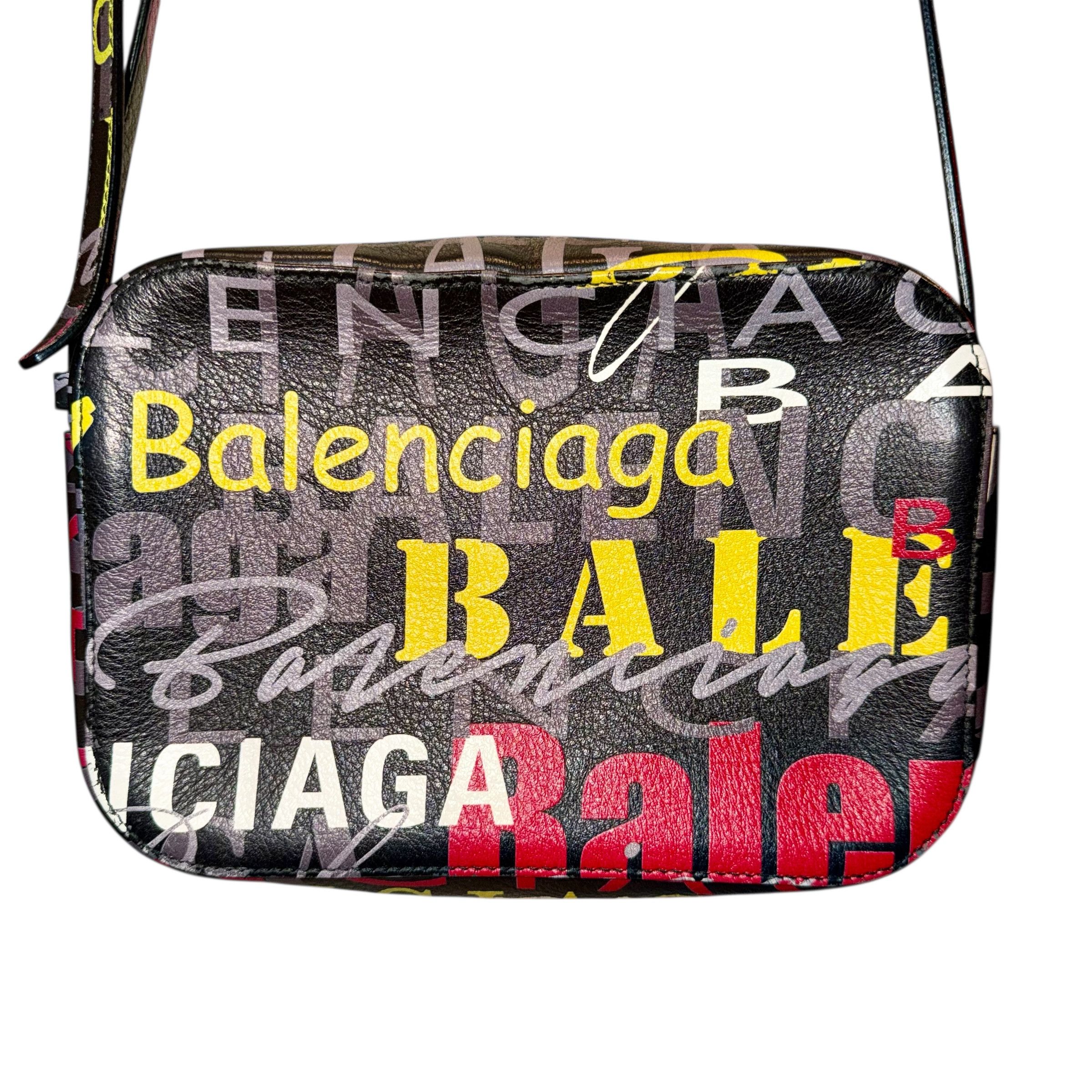Balenciaga BALENCIAGA EVERYDAY CAMERA CROSSBODY BAG Size ONE SIZE - 4 Thumbnail