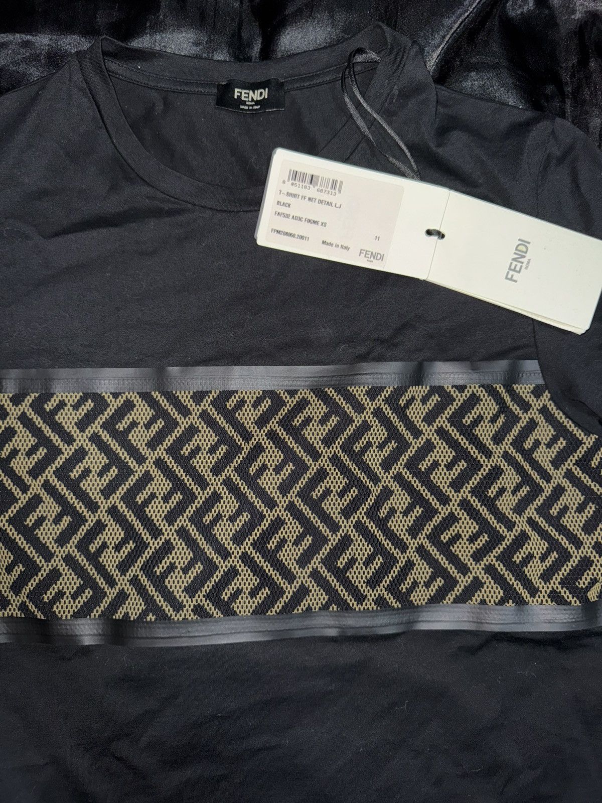 Fendi M. T-Shirt/knit fabric Size US XS / EU 42 / 0 - 2 Thumbnail