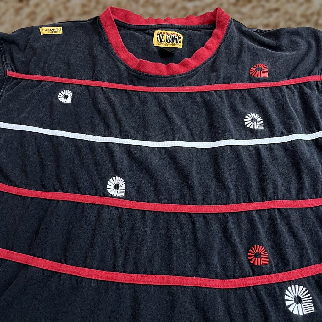 Akademiks VINTAGE Akademiks Shirt XL Adult Blue Red Spell Out Long Sleeve 90s Mens Size US XL / EU 56 / 4 - 1 Thumbnail