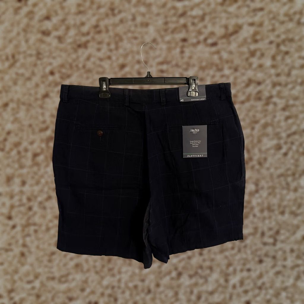 Nautica VINTAGE Nautica Nantucket Navy Blue Window Pane Check Yarndye Shorts Men's 42 Size US 42 / EU 58 - 1 Thumbnail