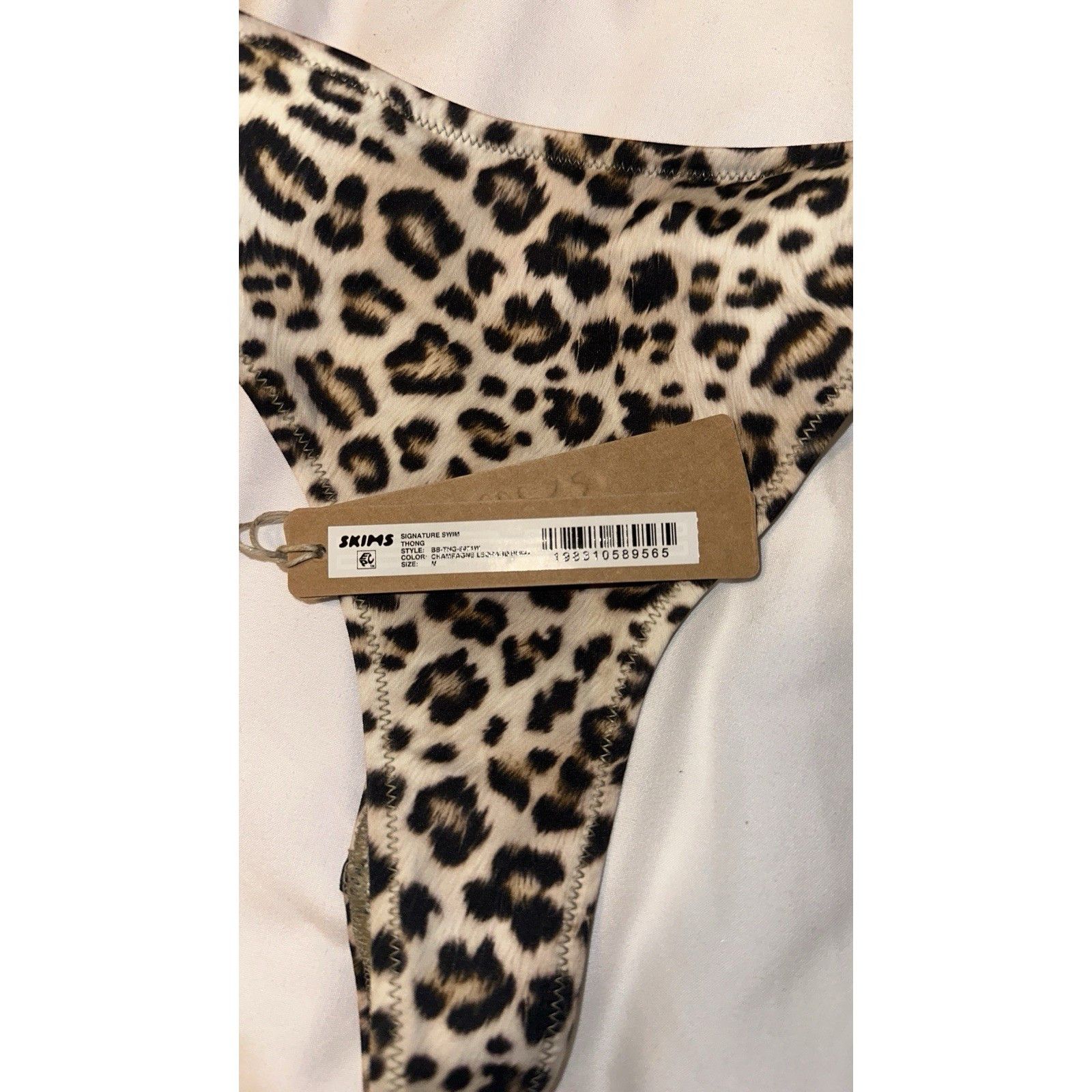SKIMS NWT SKIMS SIGNATURE SWIM BIKINI BOTTOM Size ONE SIZE - 2 Thumbnail