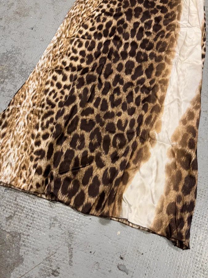 Just Cavalli 2000s Cavalli White Leopard Print Long Silk Dress Size M / US 6-8 / IT 42-44 - 10 Thumbnail