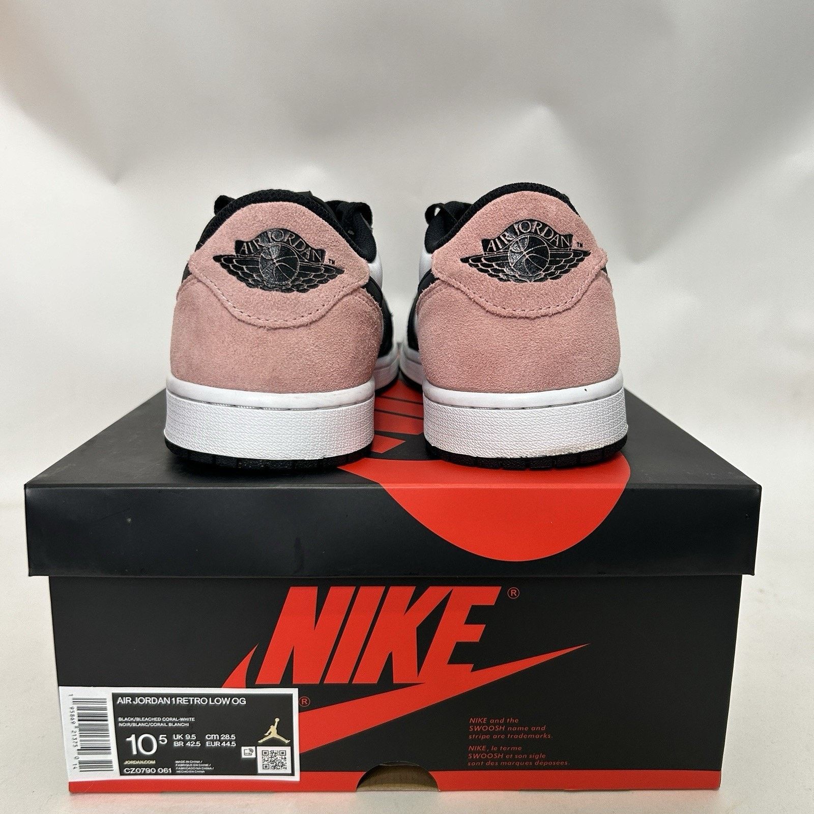 Jordan Brand Nike Air Jordan 1 Retro Low OG “Bleached Coral” Size US 10.5 / EU 43-44 - 5 Thumbnail
