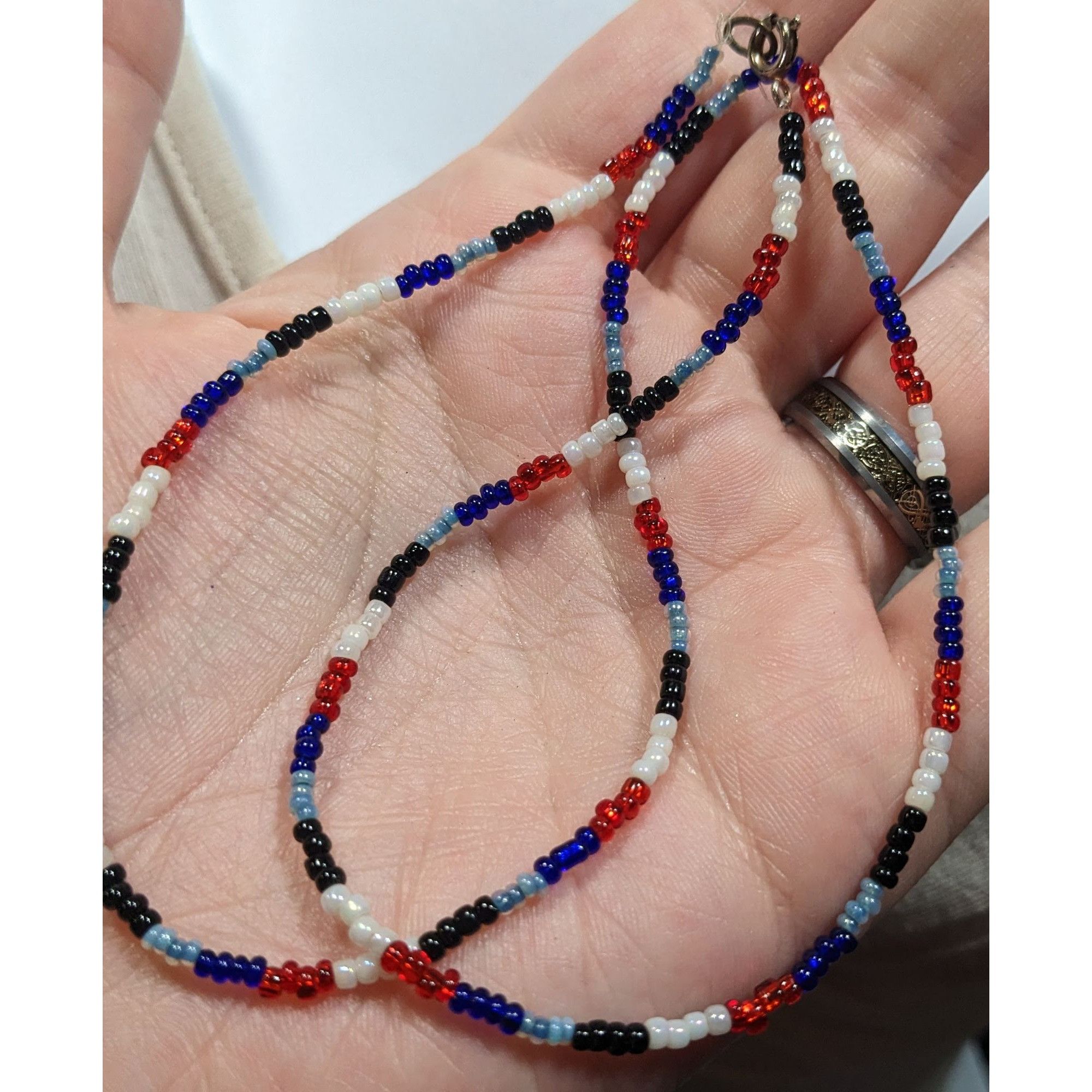 Other Casual Red White Blue And Black Glass Beaded Necklace Size ONE SIZE - 5 Thumbnail