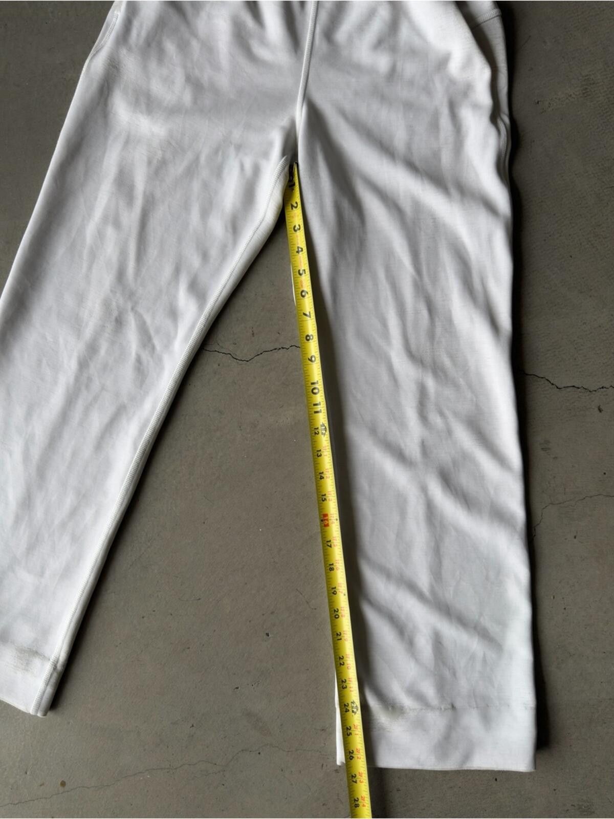 Lululemon Lululemon / Wide Leg Lounge Pants / Ivory Size 28" / US 6 / IT 42 - 6 Thumbnail