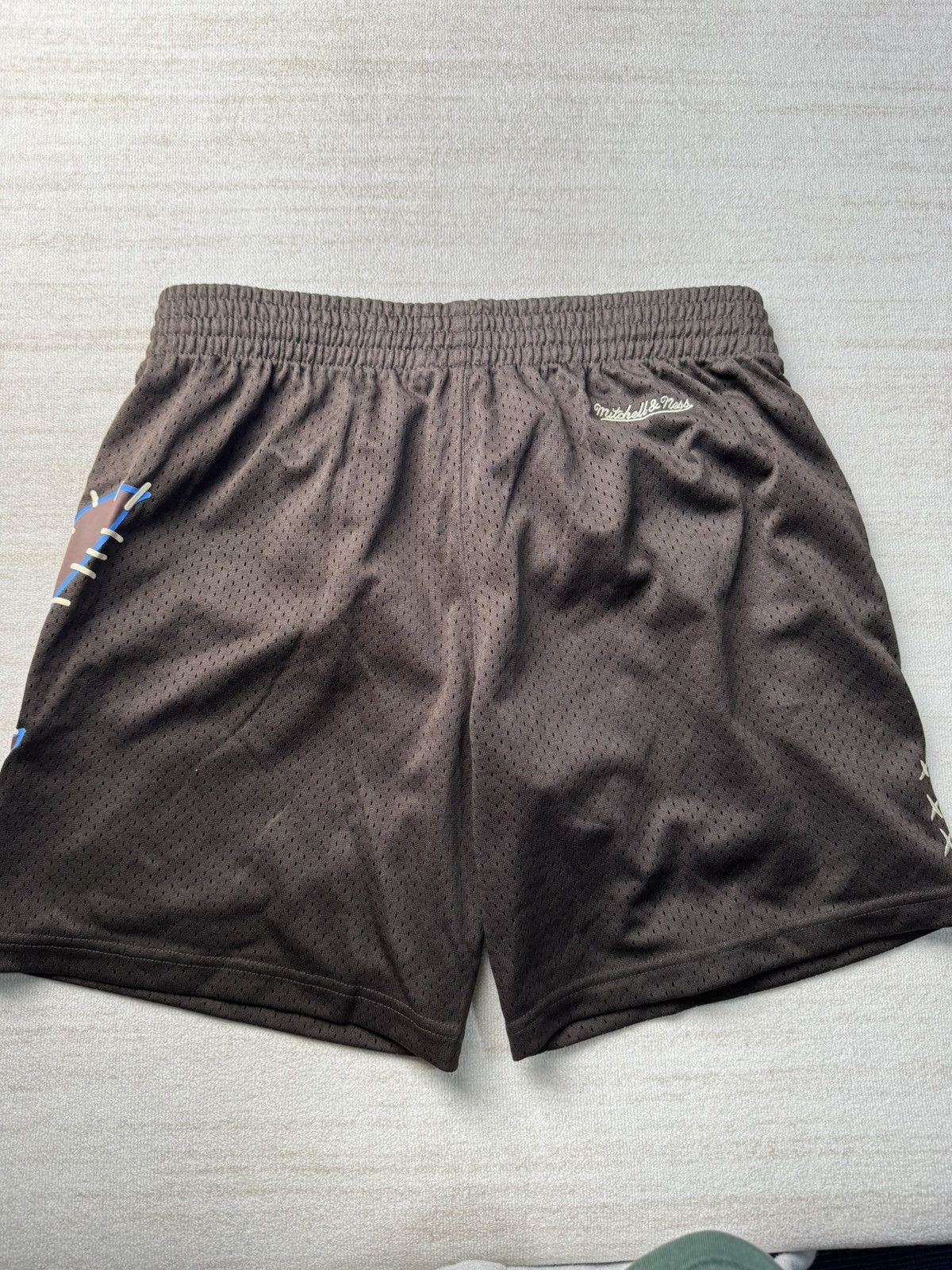 Mitchell & Ness × Travis Scott UCLA basketball shorts Size US 34 / EU 50 - 5 Thumbnail