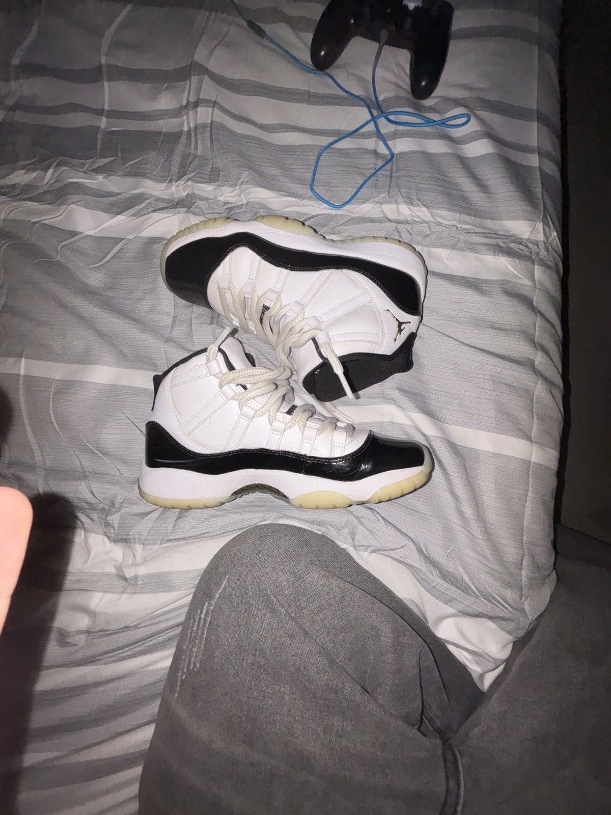 Jordan Brand Air jordan 11 Gratitude Size US 5 / EU 37 - 2 Thumbnail
