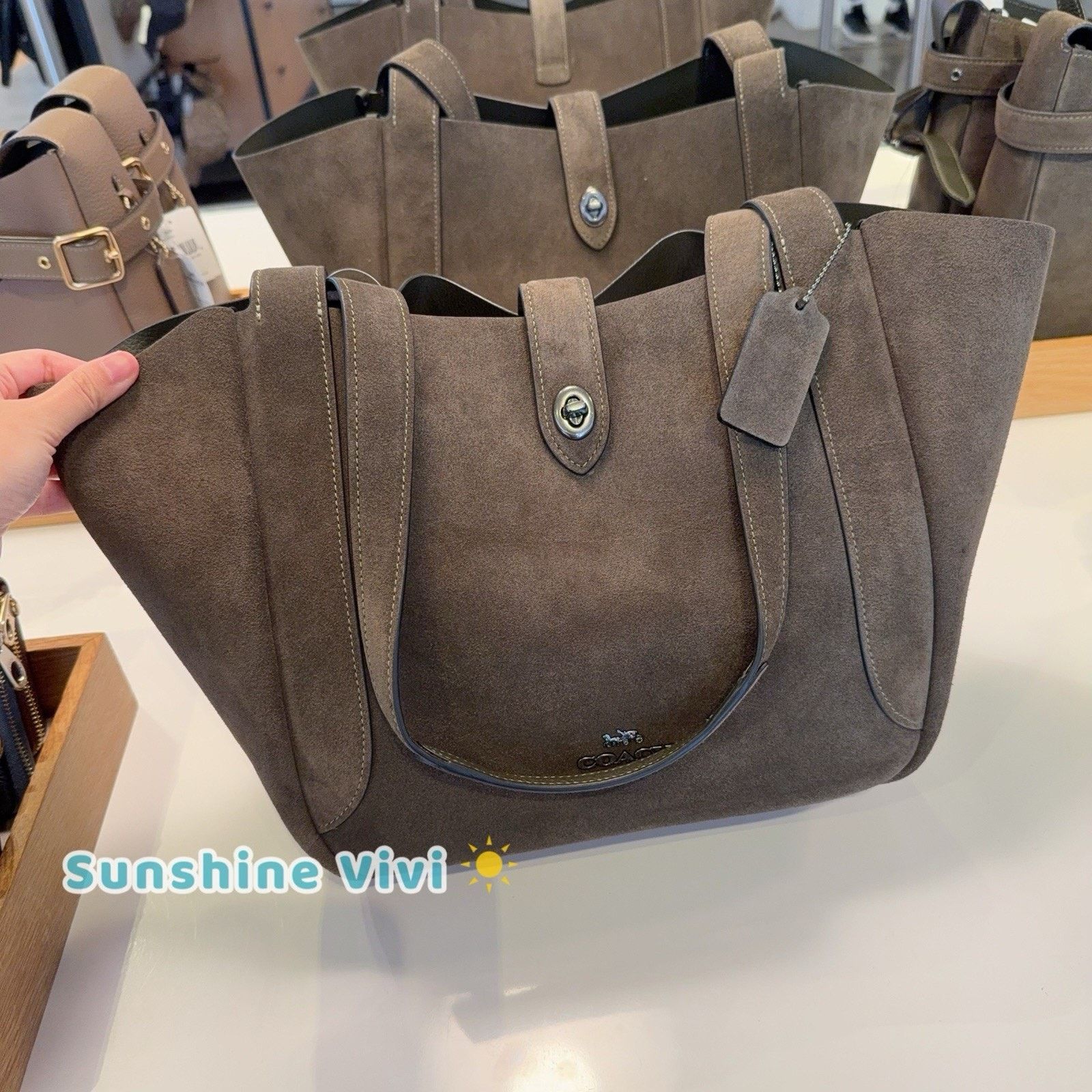 NWT Coach Hadley Turnlock Tote Bag CCC76 Suede Leather