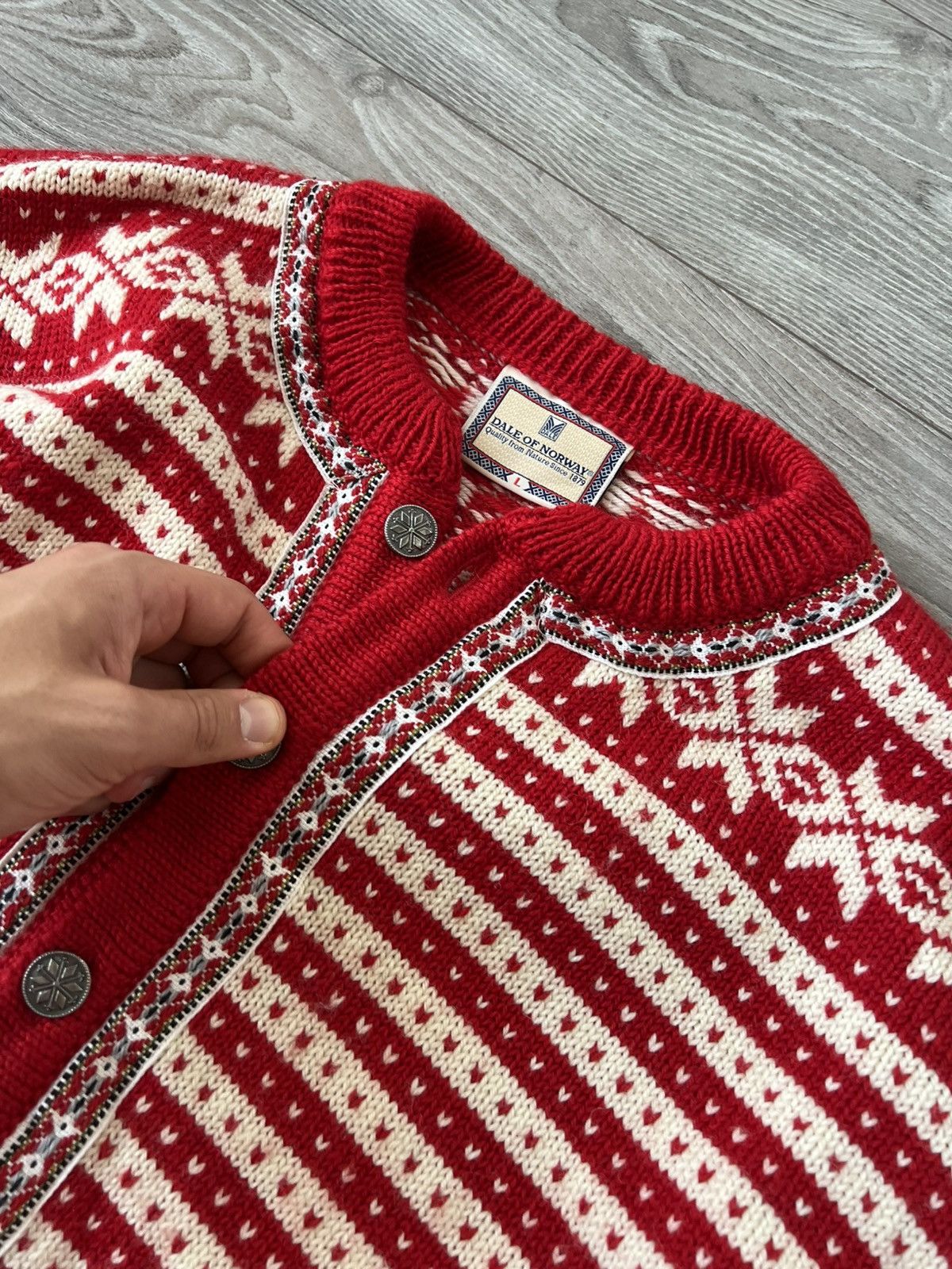 Vintage ‼️Vintage Dale Of Norway Premium Wool Button Sweater Cardigan Size US L / EU 52-54 / 3 - 11 Thumbnail
