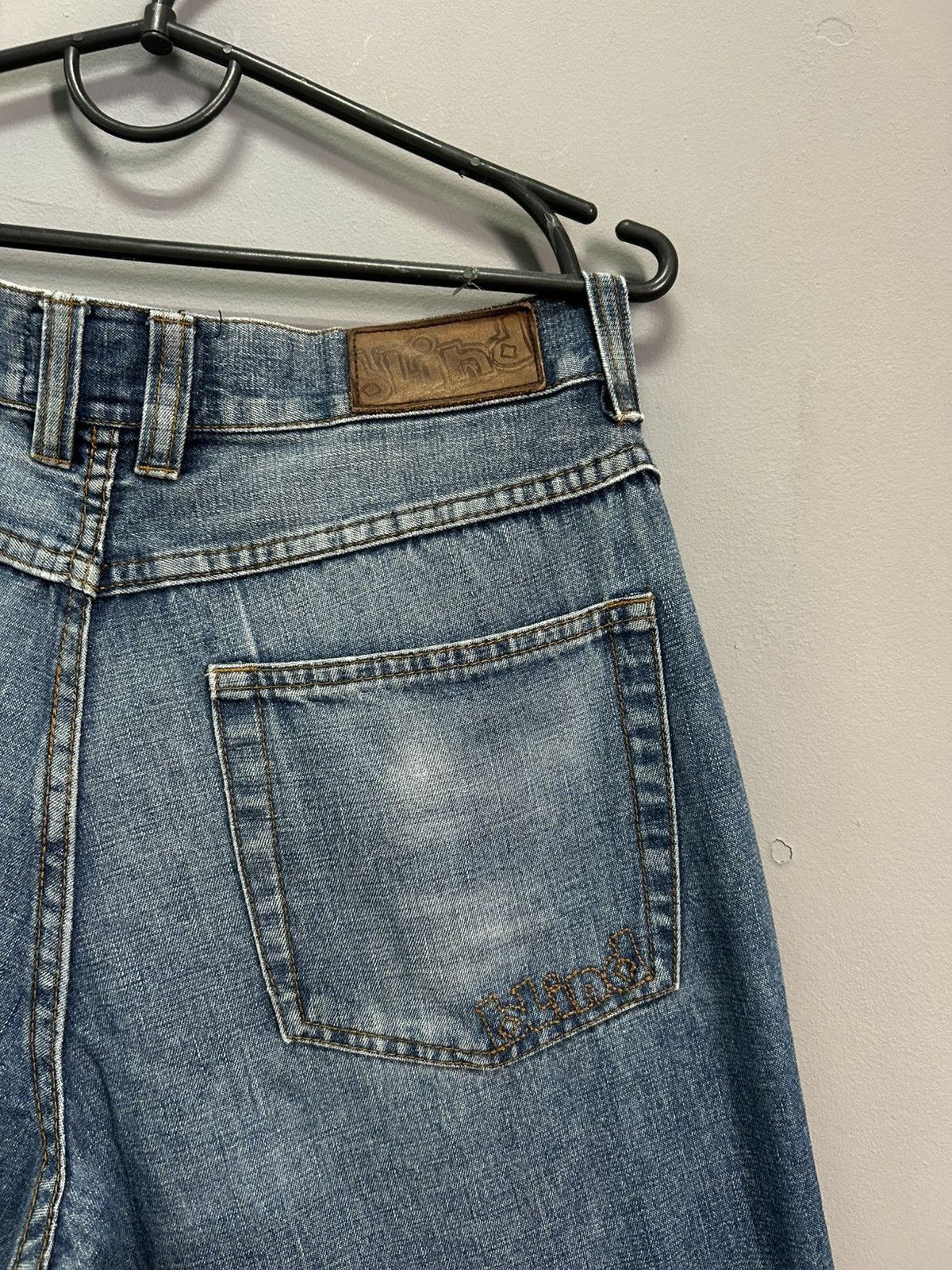 Blind Skateboards Vintage Blind Baggy Jeans Japanese Faded Wide Flared Rare Size US 32 / EU 48 - 3 Thumbnail