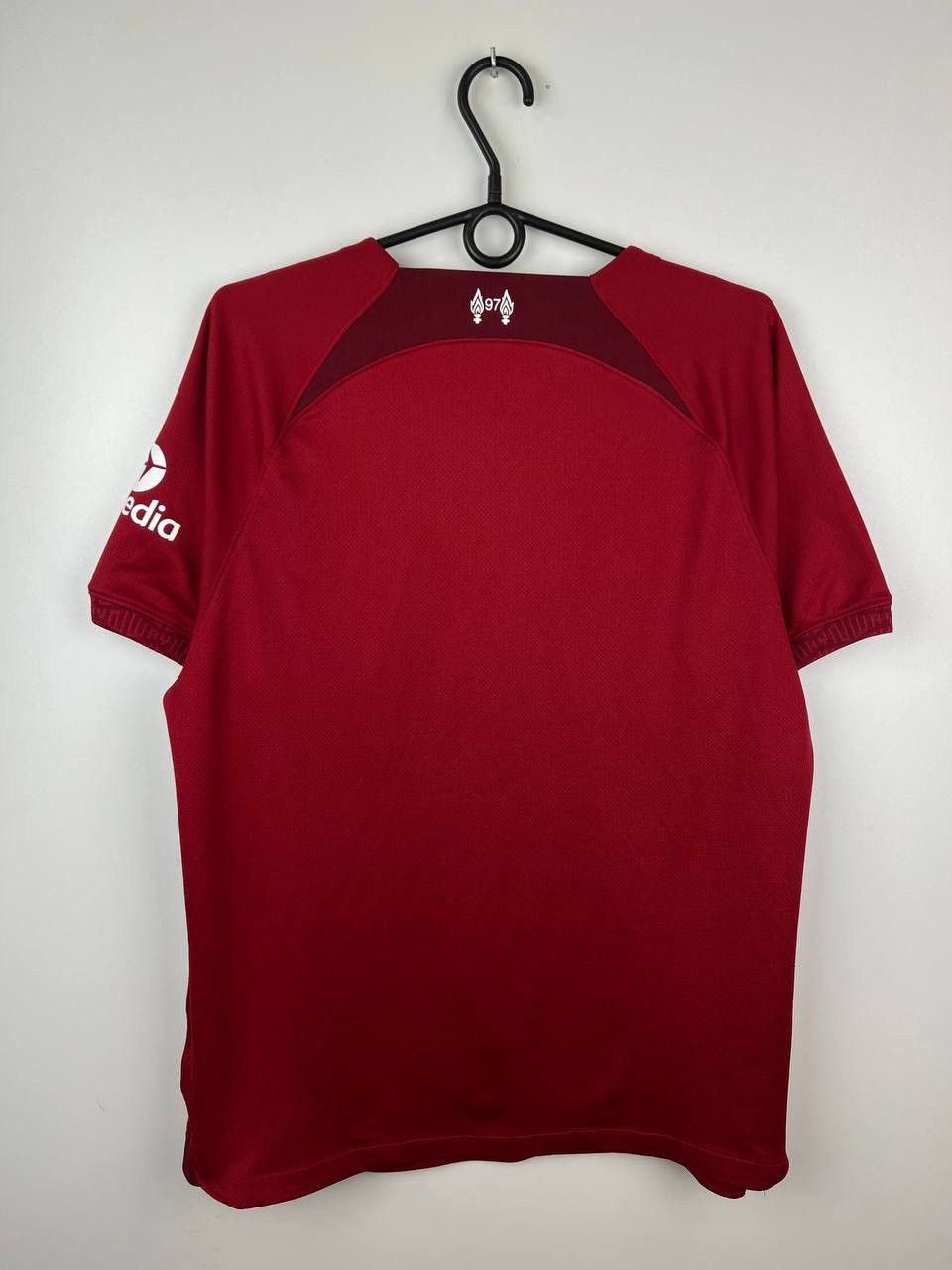 Vintage Liverpool Nike jersey t-shirts size M Size US M / EU 48-50 / 2 - 2 Thumbnail