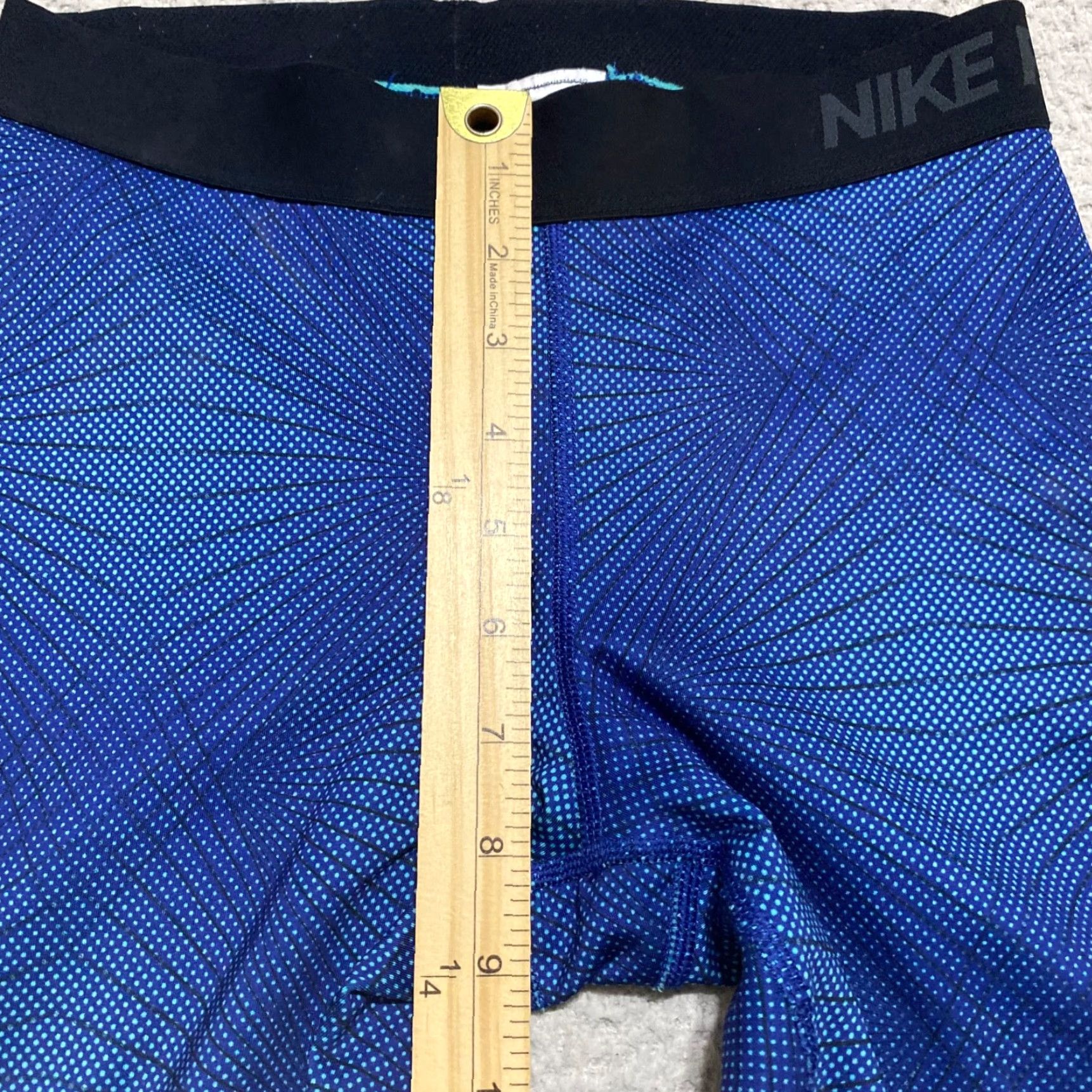 Nike Nike Womens Leggings Grey? Blue Geometric Hyper Warm Elastic Waist Pull On Pants Small XS/S - Nikepro Style Womens Leggings 27 in Inseam Nikepro 2740 Size 28" / US 6 / IT 42 - 6 Thumbnail