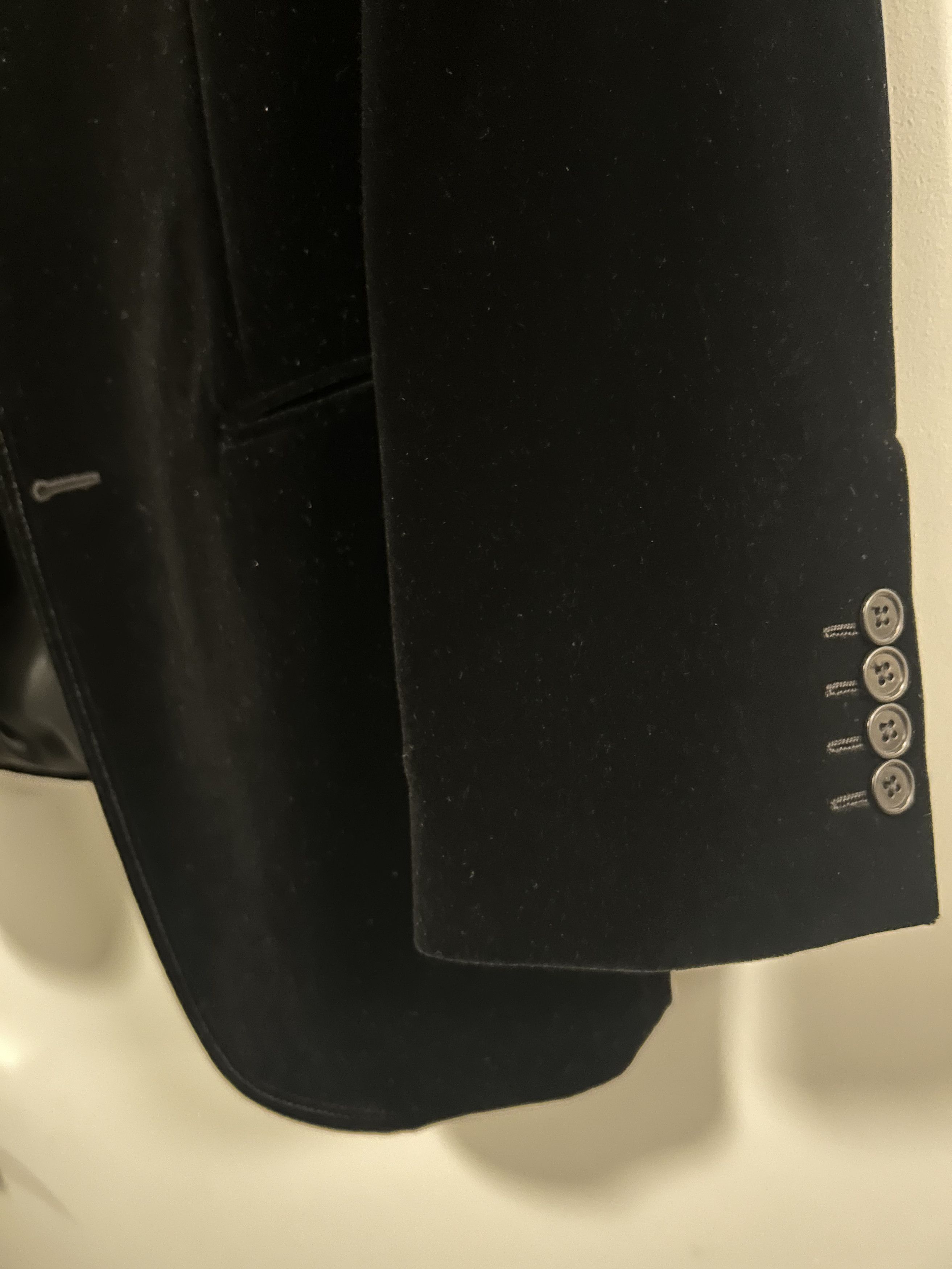 John Varvatos Varvatos velvet black blazer Size 48R - 3 Thumbnail