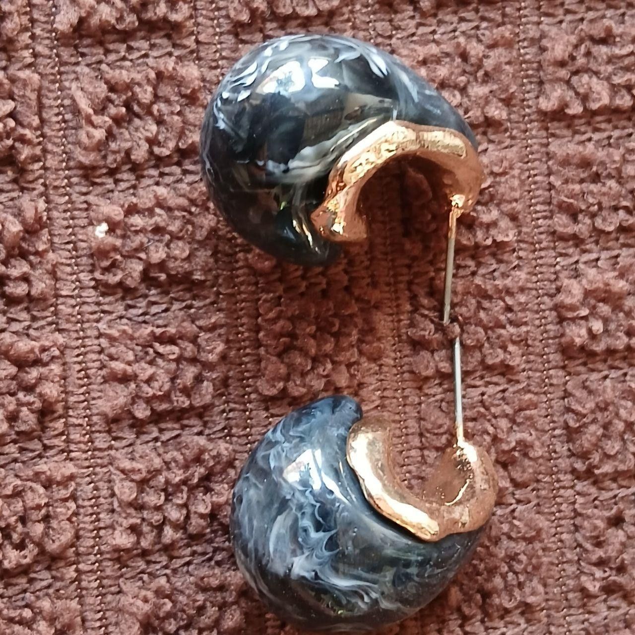 Other Elegant Resin Teardrop Earrings Size ONE SIZE - 2 Thumbnail