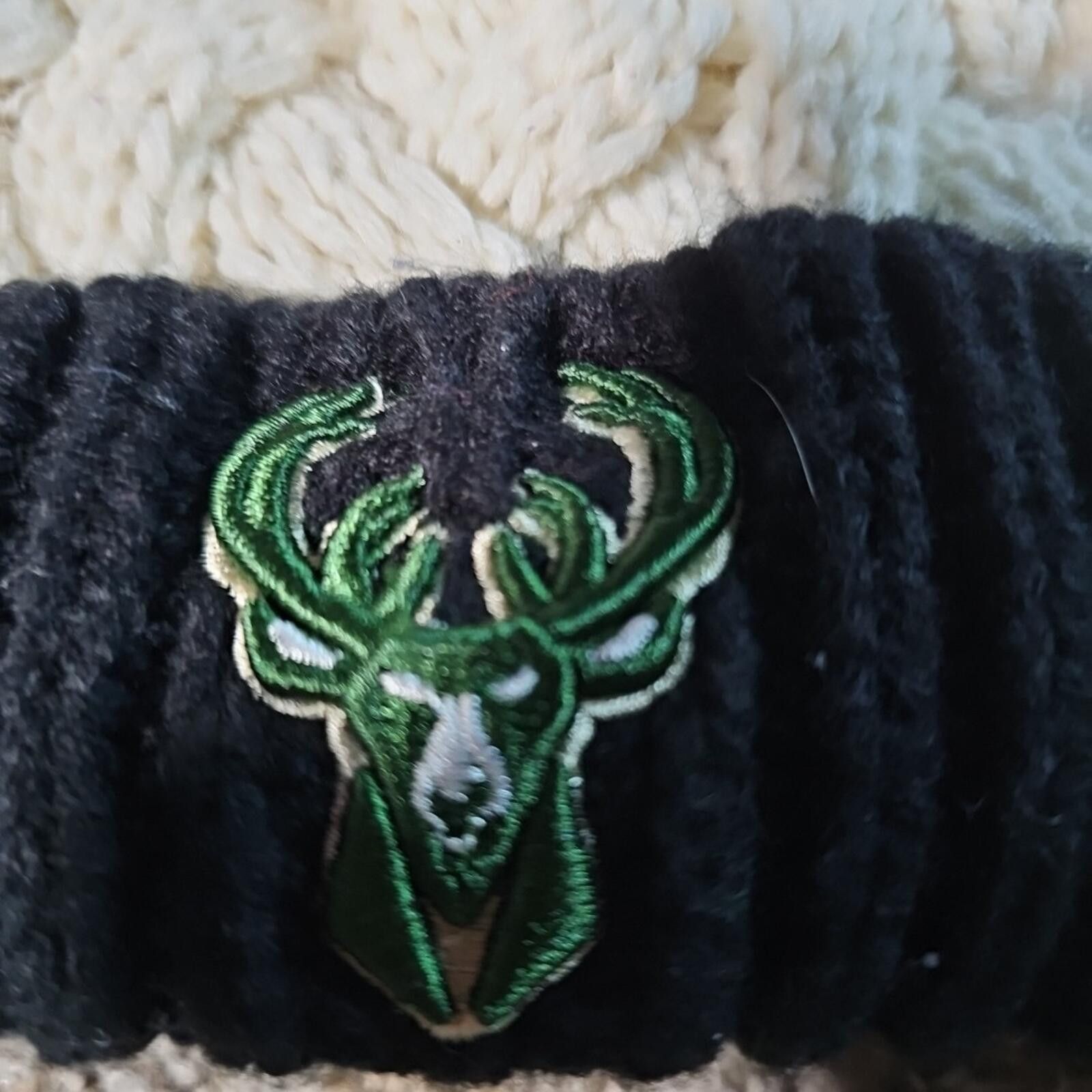 NBA Fan Favorite NBA Milwaukee Bucks Knit Winter Hat Beanie Size ONE SIZE - 2 Thumbnail