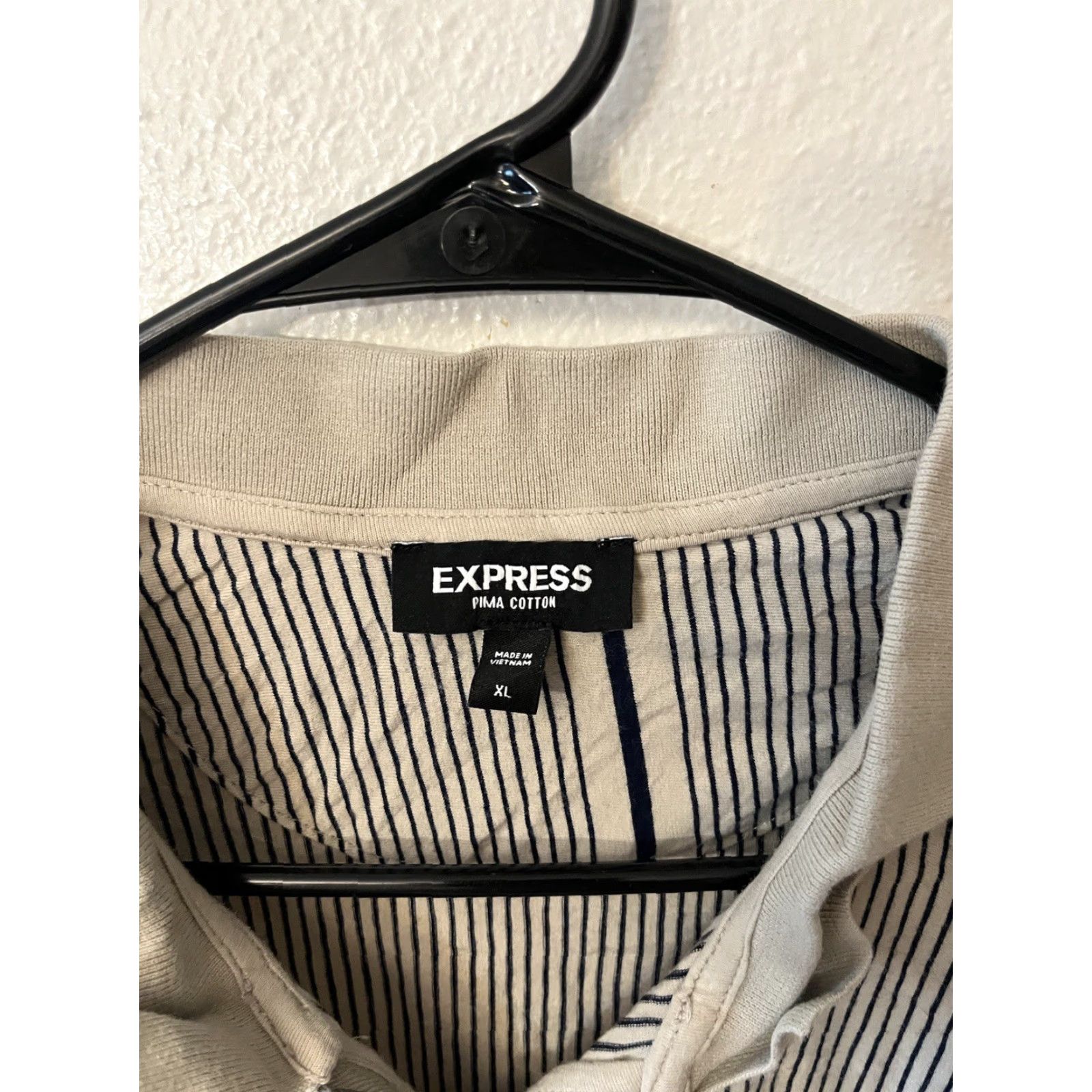 Express Express Polo Shirt Mens XL Brown Striped Pima Short Sleeve 1/4 Zip Beige Cotton 100% Regular Size US XL / EU 56 / 4 - 2 Thumbnail