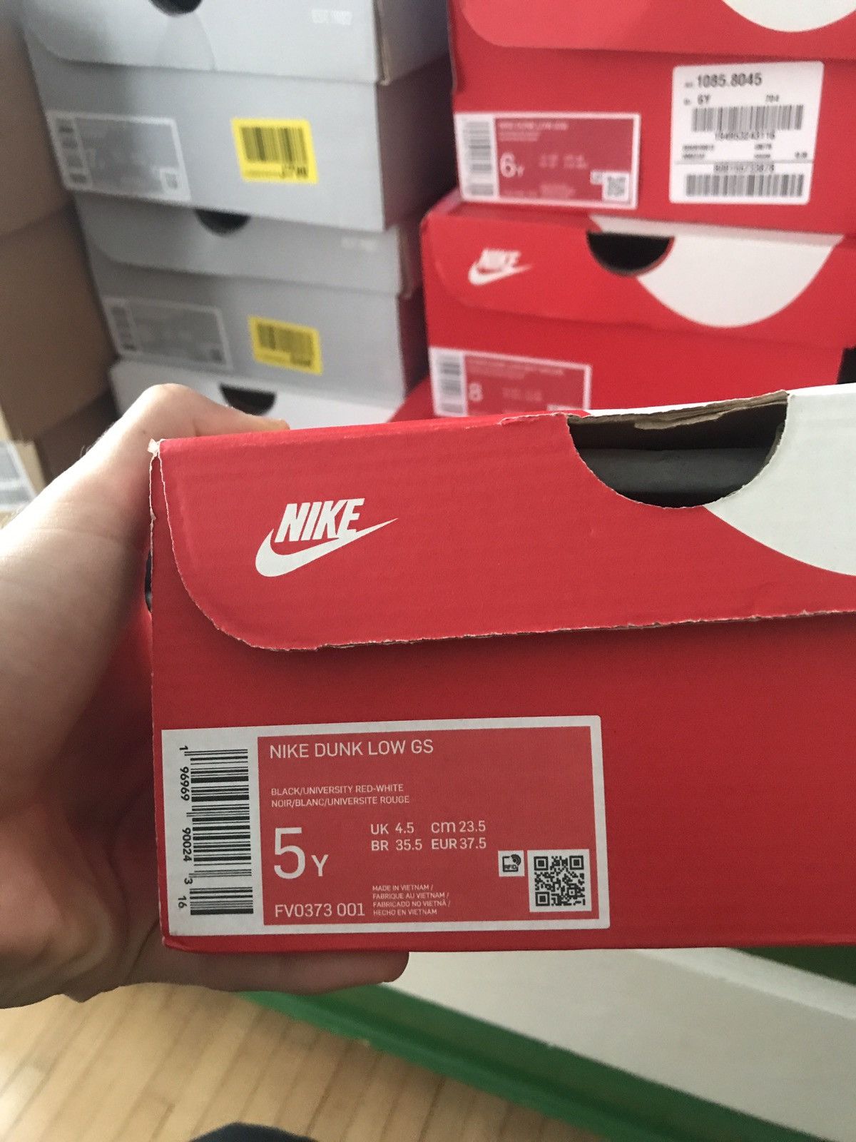 Nike Nike Dunk Low “Black/Grey & Red Swoosh” Size US 7.5 / IT 37.5 - 9 Thumbnail