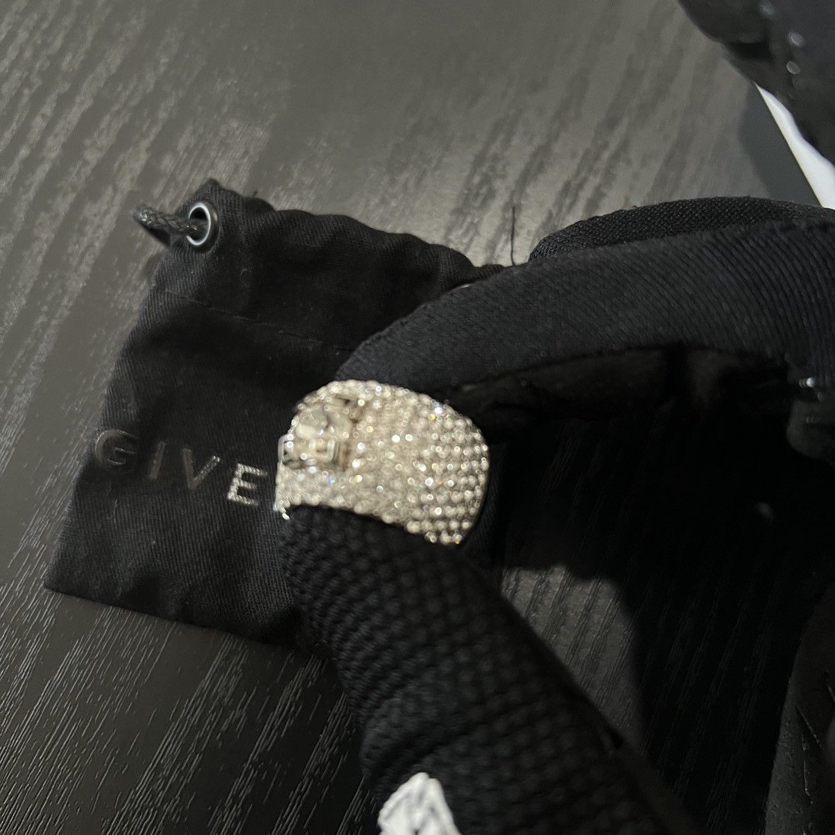 Givenchy Givenchy 4G Crystal Claw Paved Ring Size ONE SIZE - 19 Thumbnail